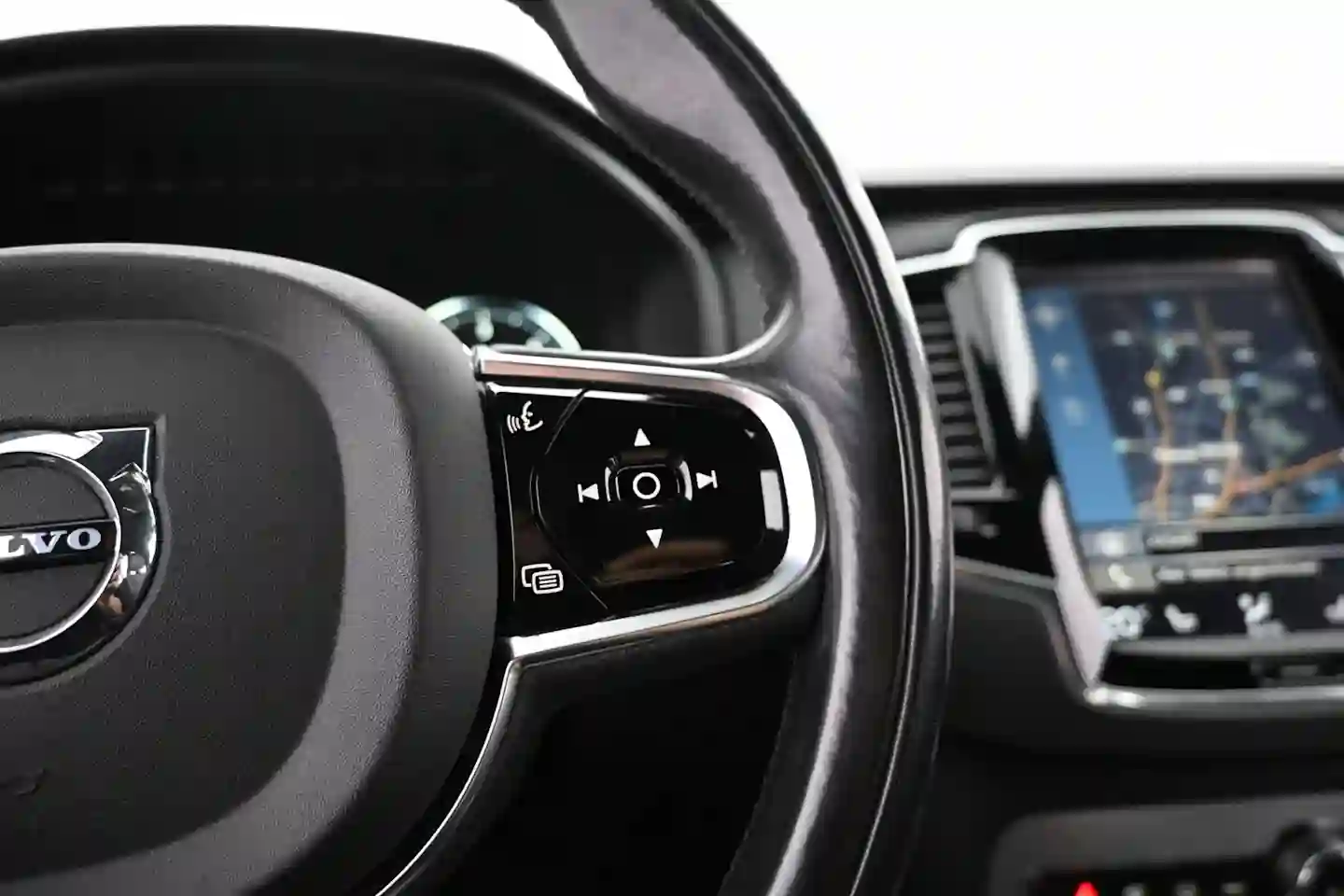 Car Image - 4ThhmJqUlYgpCcGplLix1A