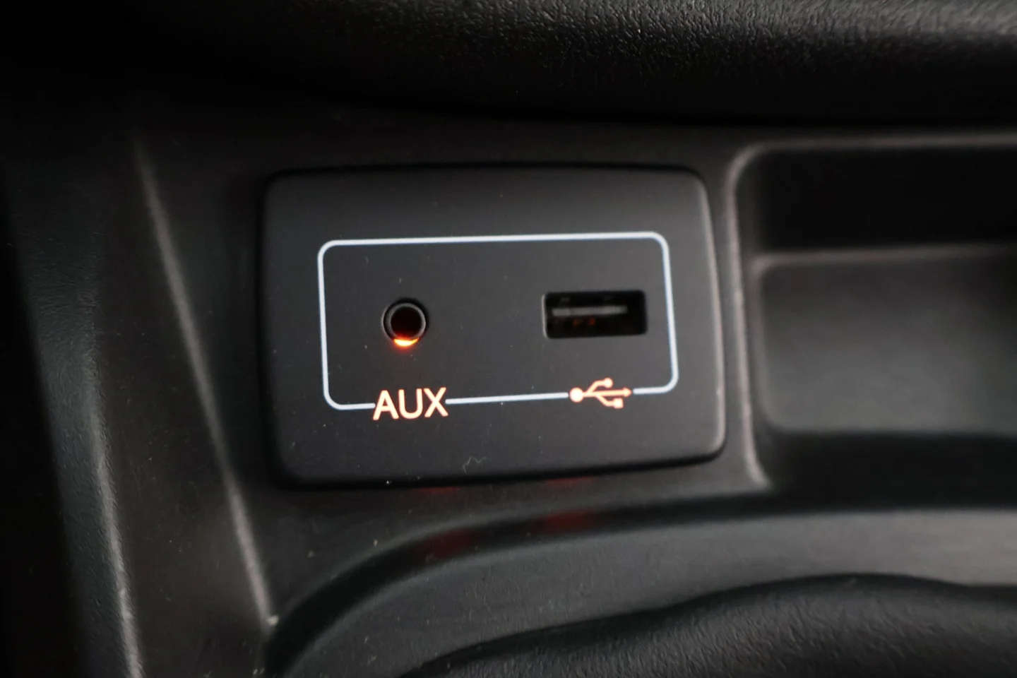 Car Image - 5PJVLxg6FoVoGIE7uzC5Sn