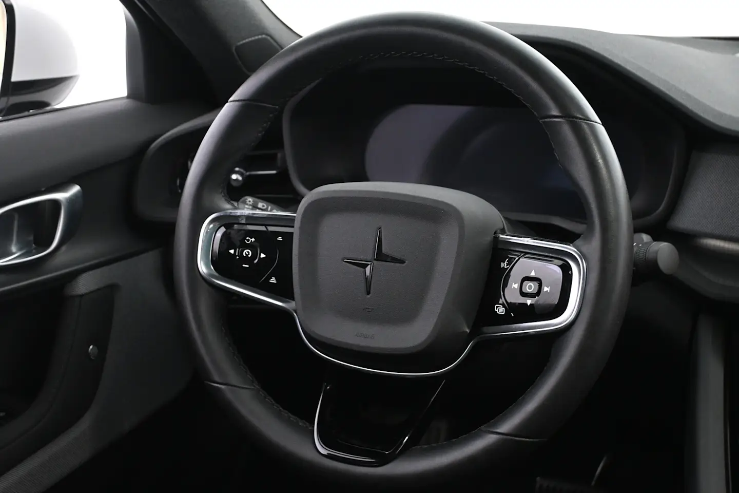 Car Image - 4ZRR1c1k2l4iPJQuWIYekt