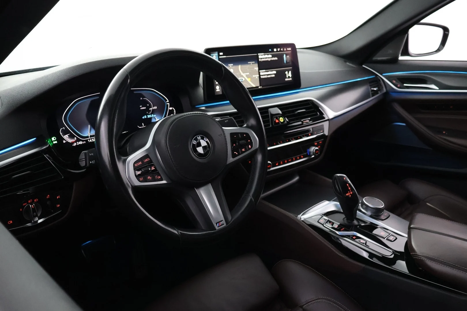Car Image - 4YHOfKHrURFYGoZf2CTjgl