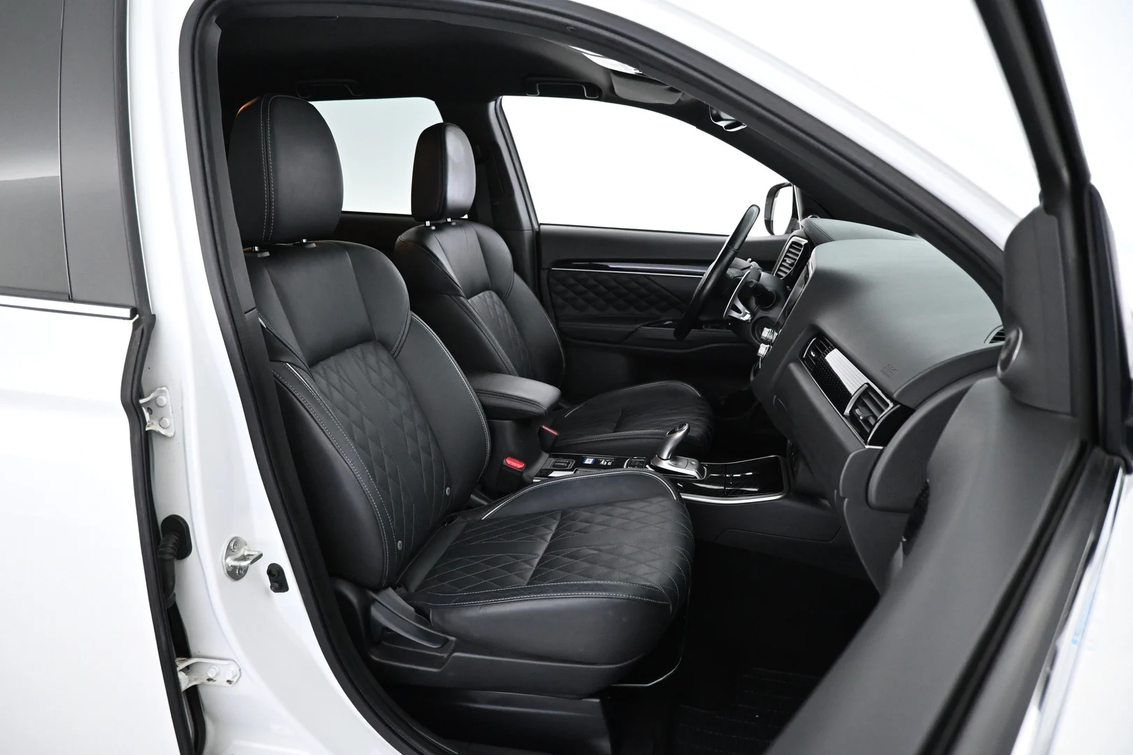 Car Image - 1CsZlqOvwjcoTWQgrQXOaO