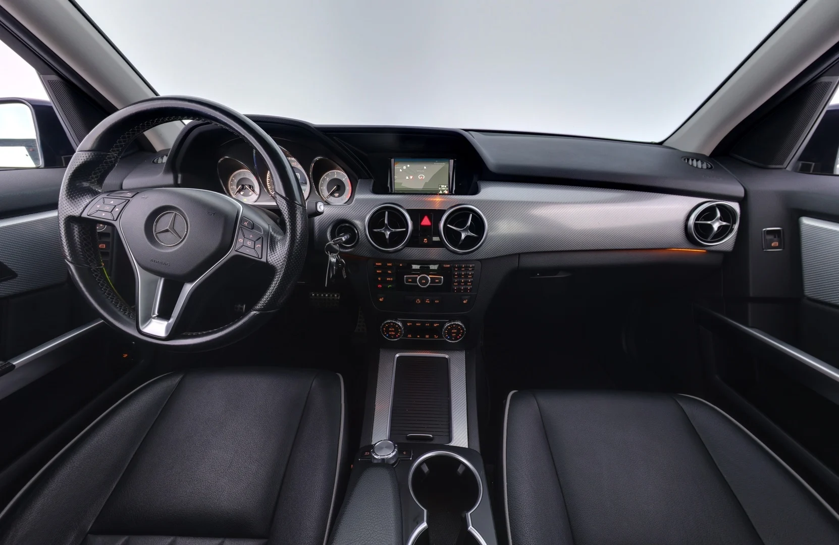 Car Image - 7s3o37aZQOSuEGQCdaxuLF