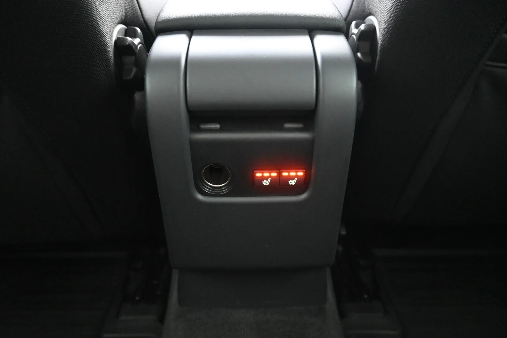 Car Image - 2nhJvPUR0F2ik7XKZ71Ual