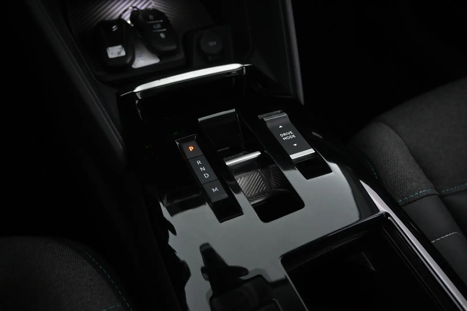 Car Image - 6nxhXjsJUj2GJVV0MPlGuC