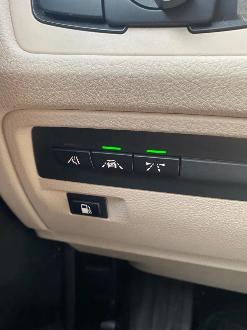 Car Image - 6pBfjPcZZthGzhqXGcSXaC
