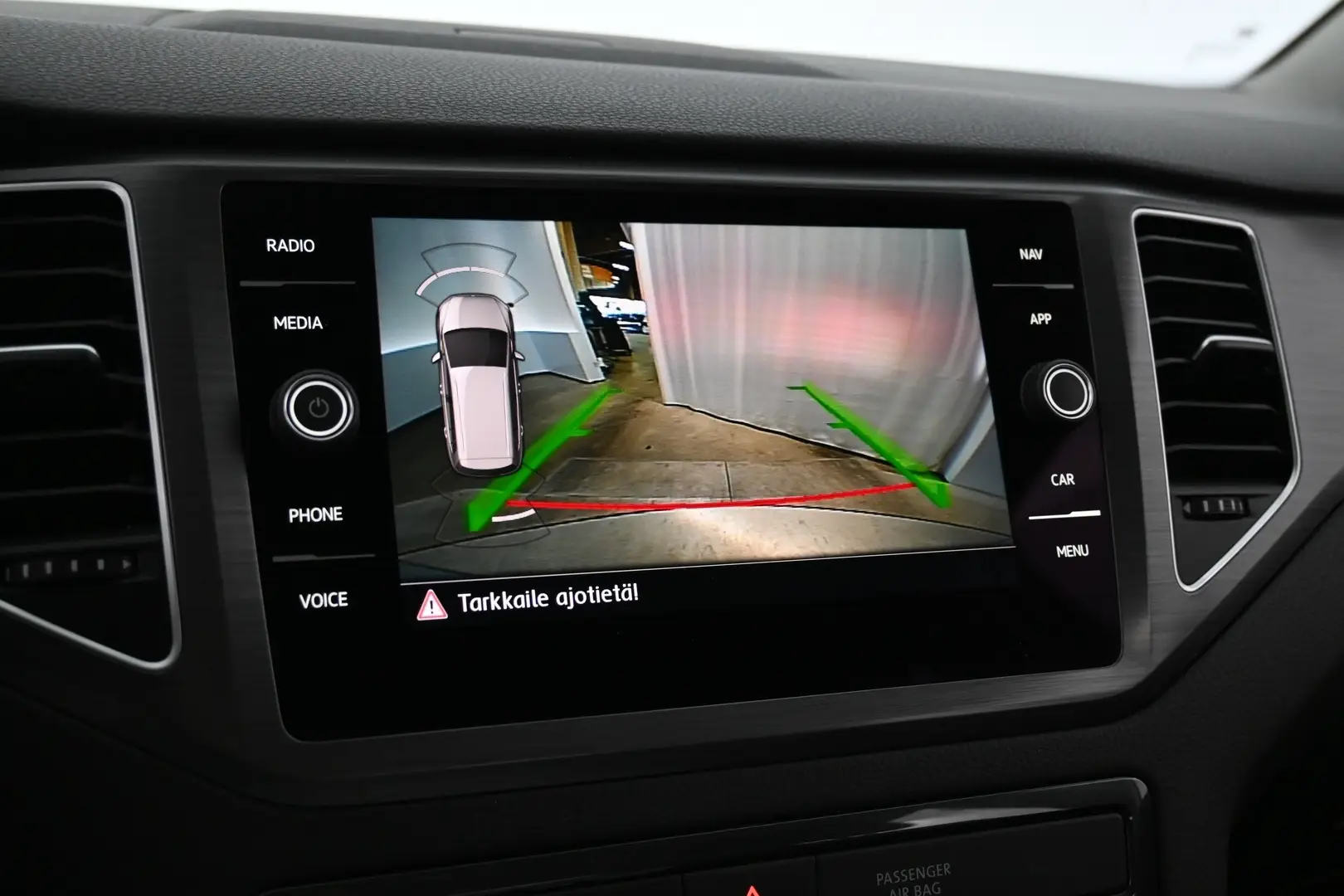 Car Image - 7KmoB11RE43HCBGp4ccymE