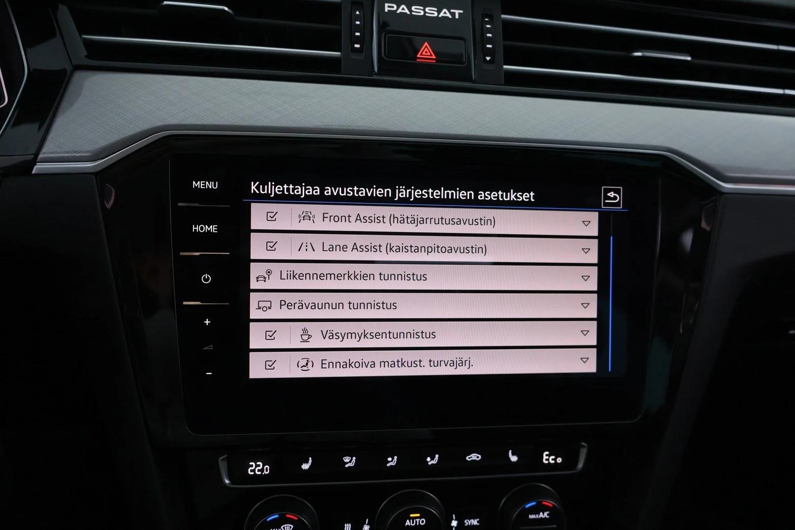Car Image - W8VJwihnkg52nay5dYEd9