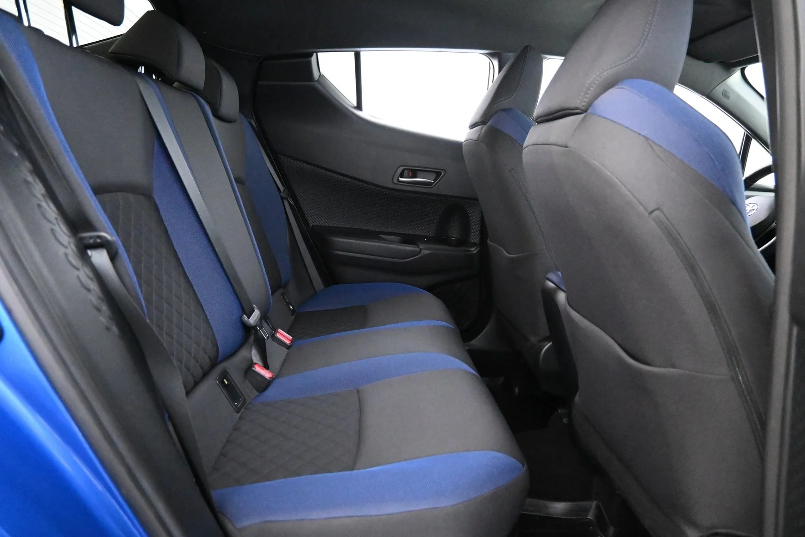 Car Image - 57PntZY4g1Idn82MbjsGuk