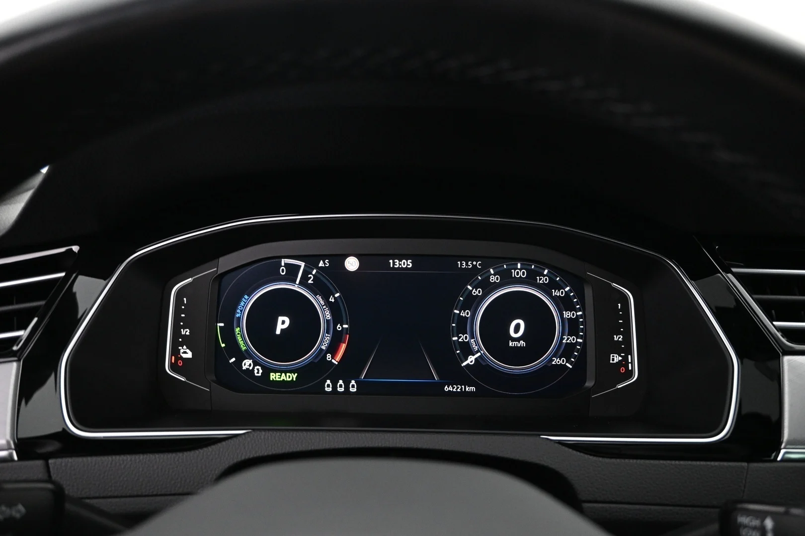 Car Image - 63Ew2Qqbgda5EmVkZV22ju