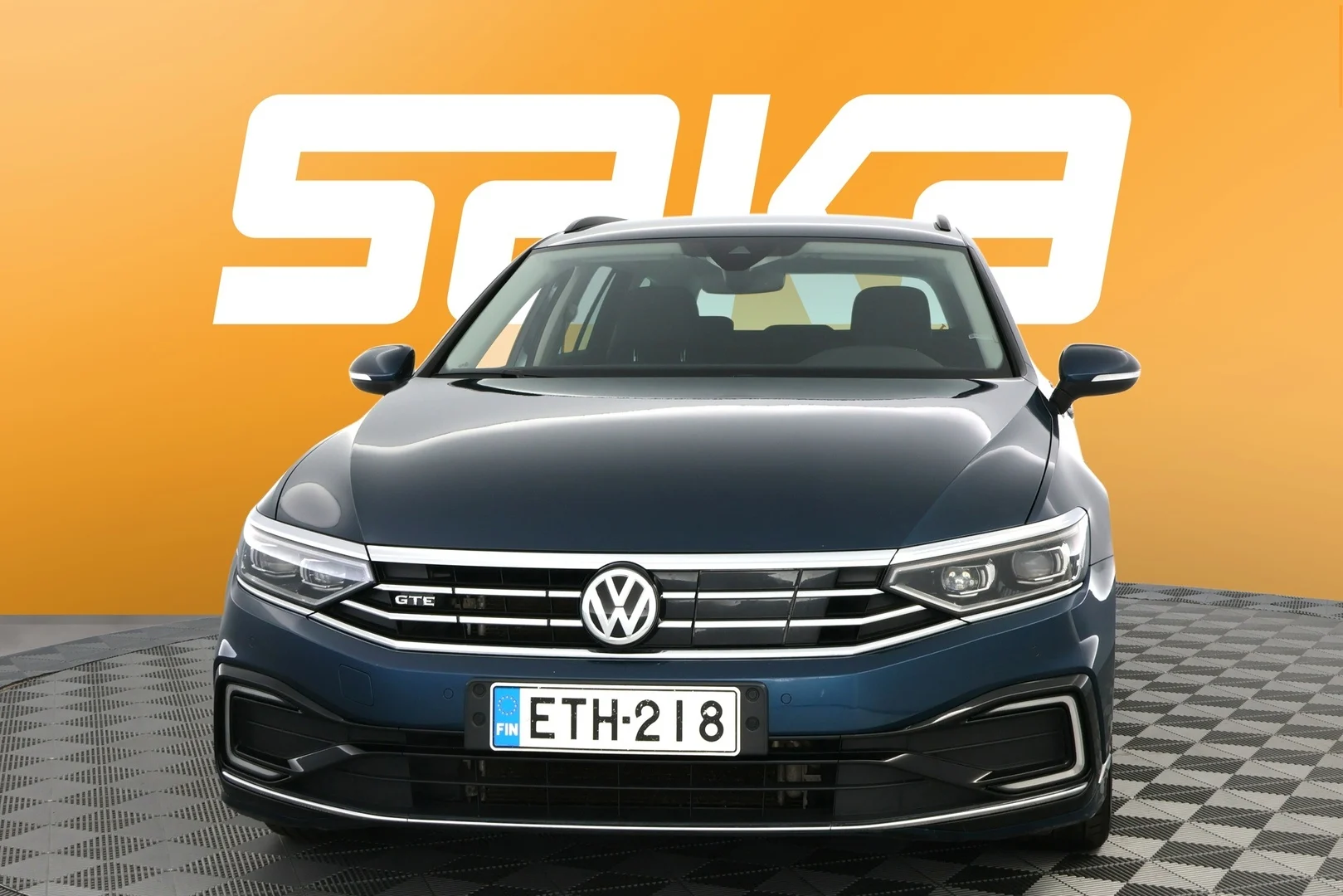 Car Image - 44Cy5i6oENg8V20nZ5DVJJ