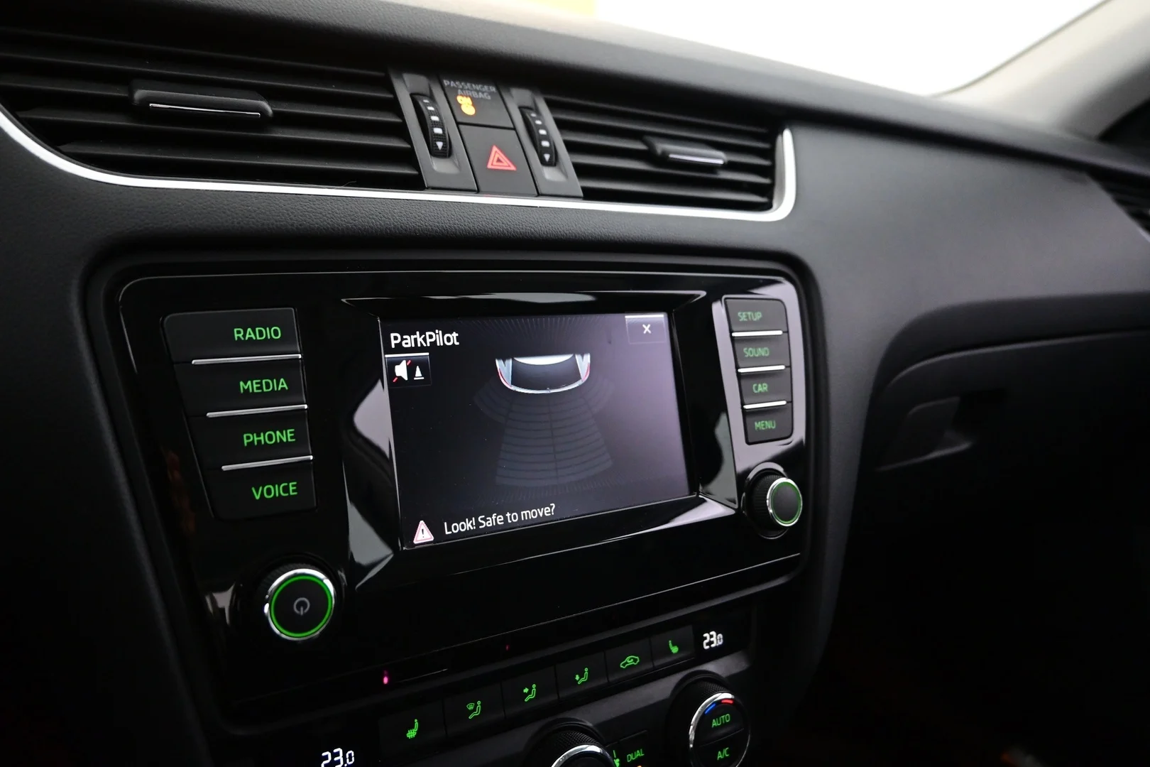 Car Image - 2XegQVmIwsXVGjiIW3Yg8v