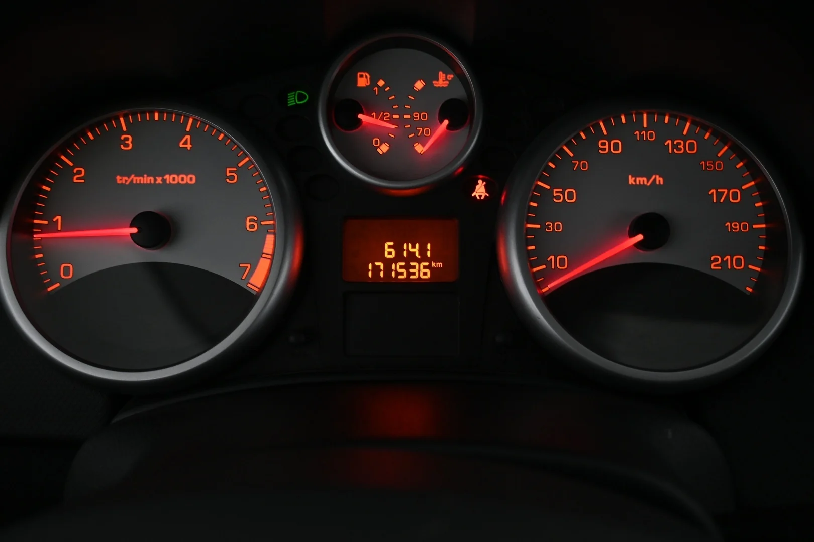 Car Image - 4OjZmku086zZ9V88CRfGC0