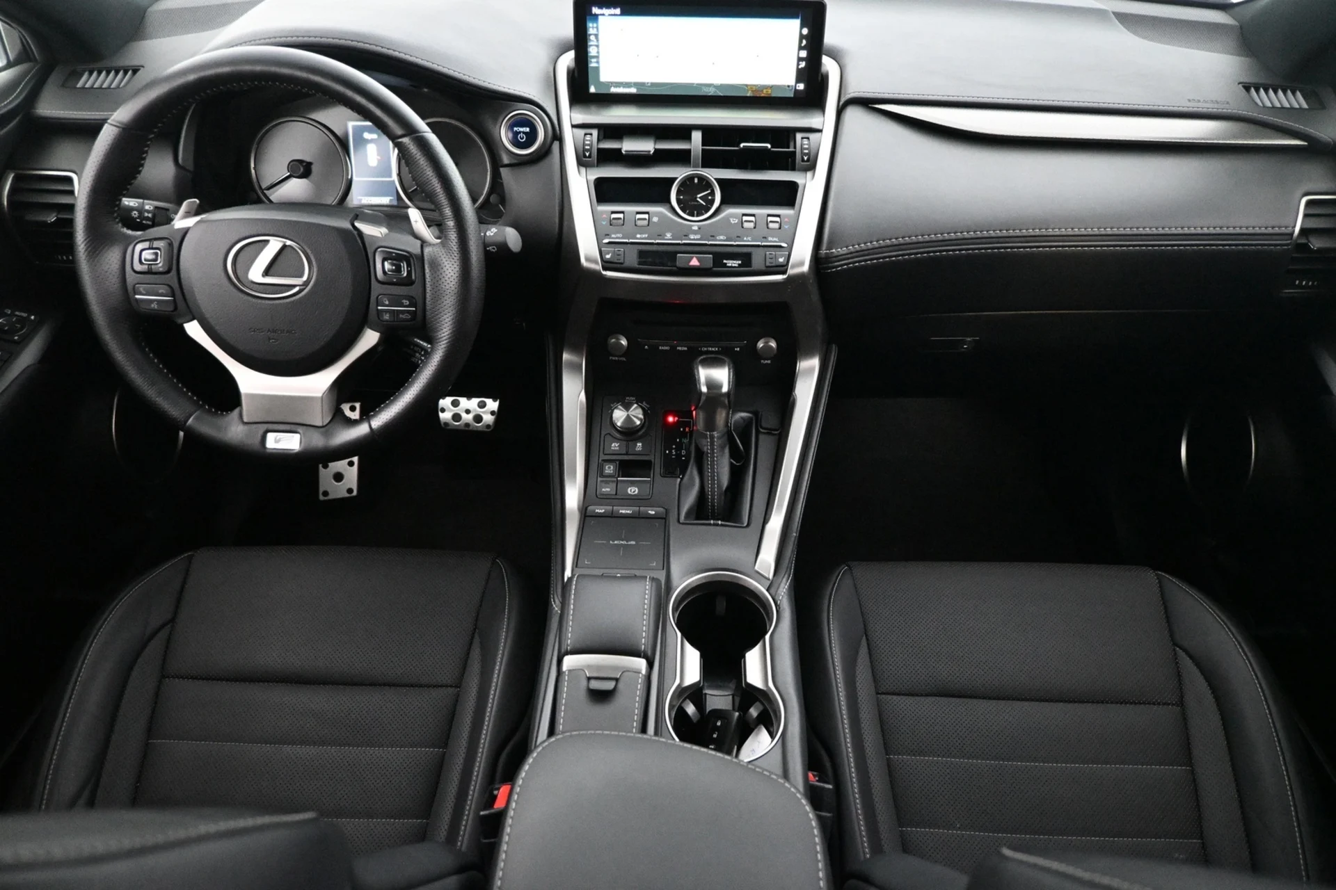 Car Image - 5WAv8O9Ei6CsI8p5bpp0bM