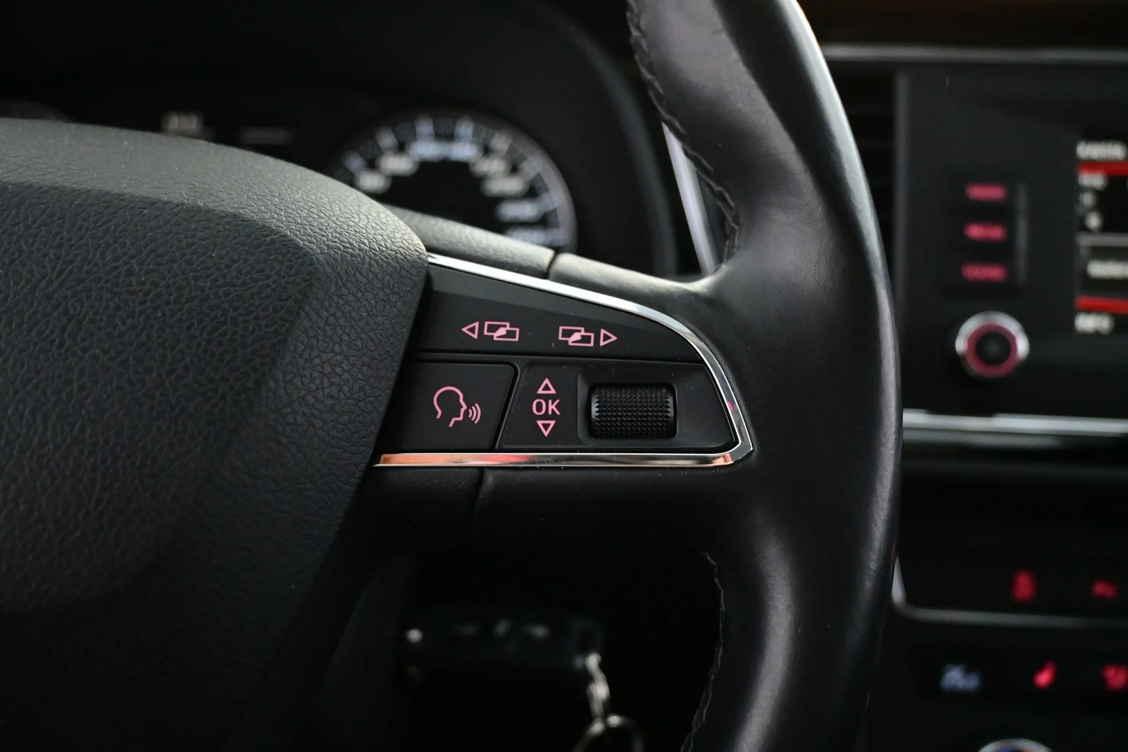 Car Image - 5sCysR9fs985qlH9f920KN