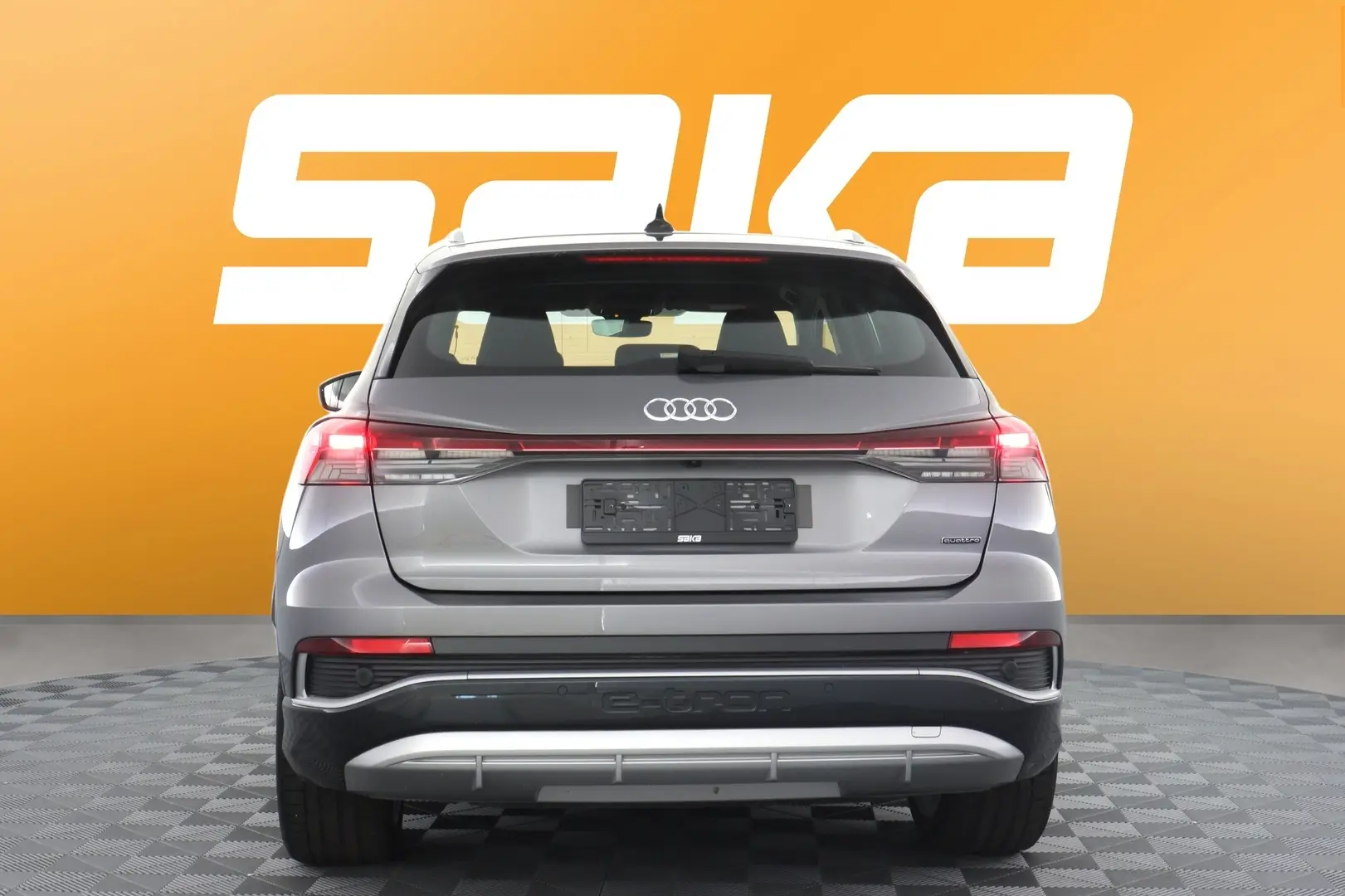 Car Image - 3UO44sRIgFgxoW75qINRdm