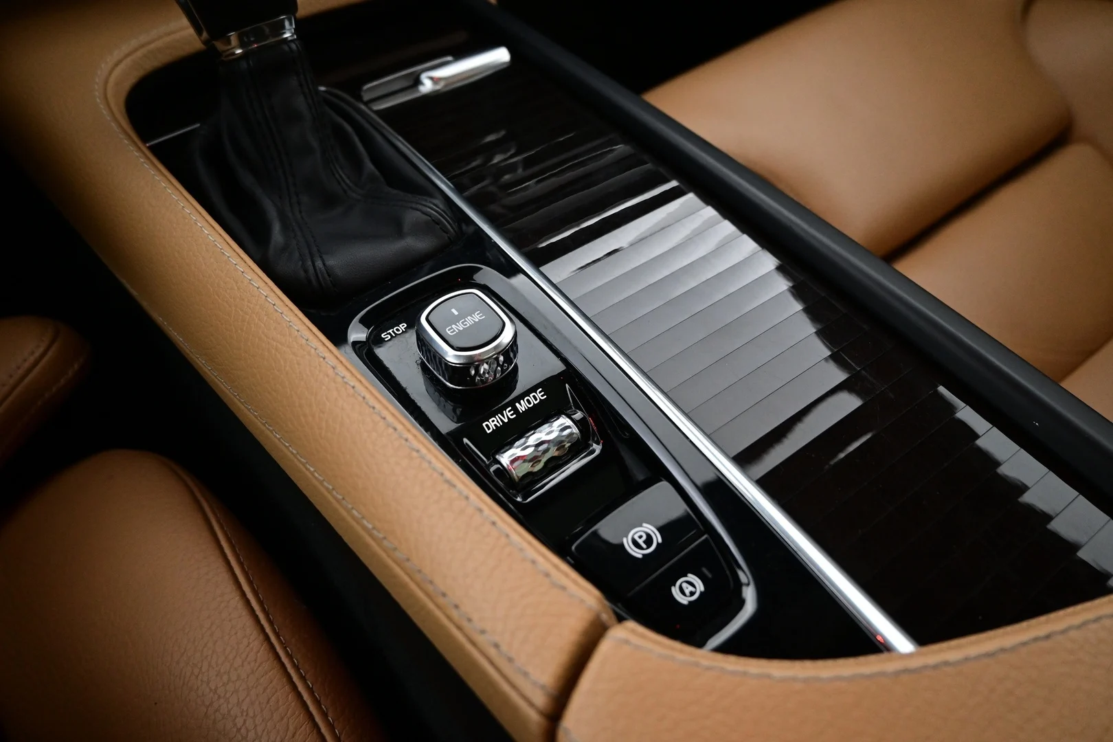 Car Image - 45VTkFb6jLwHM0J3XCWz4V