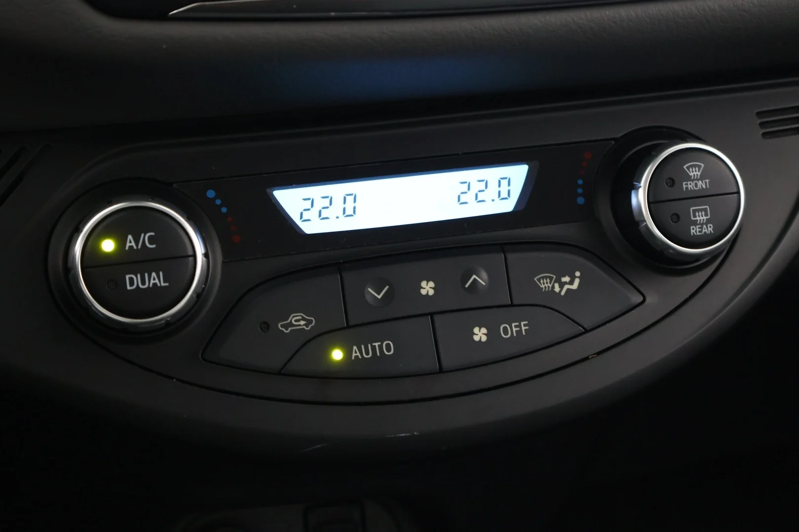 Car Image - 2Yzvl9yh7AztIwo2y00k0n