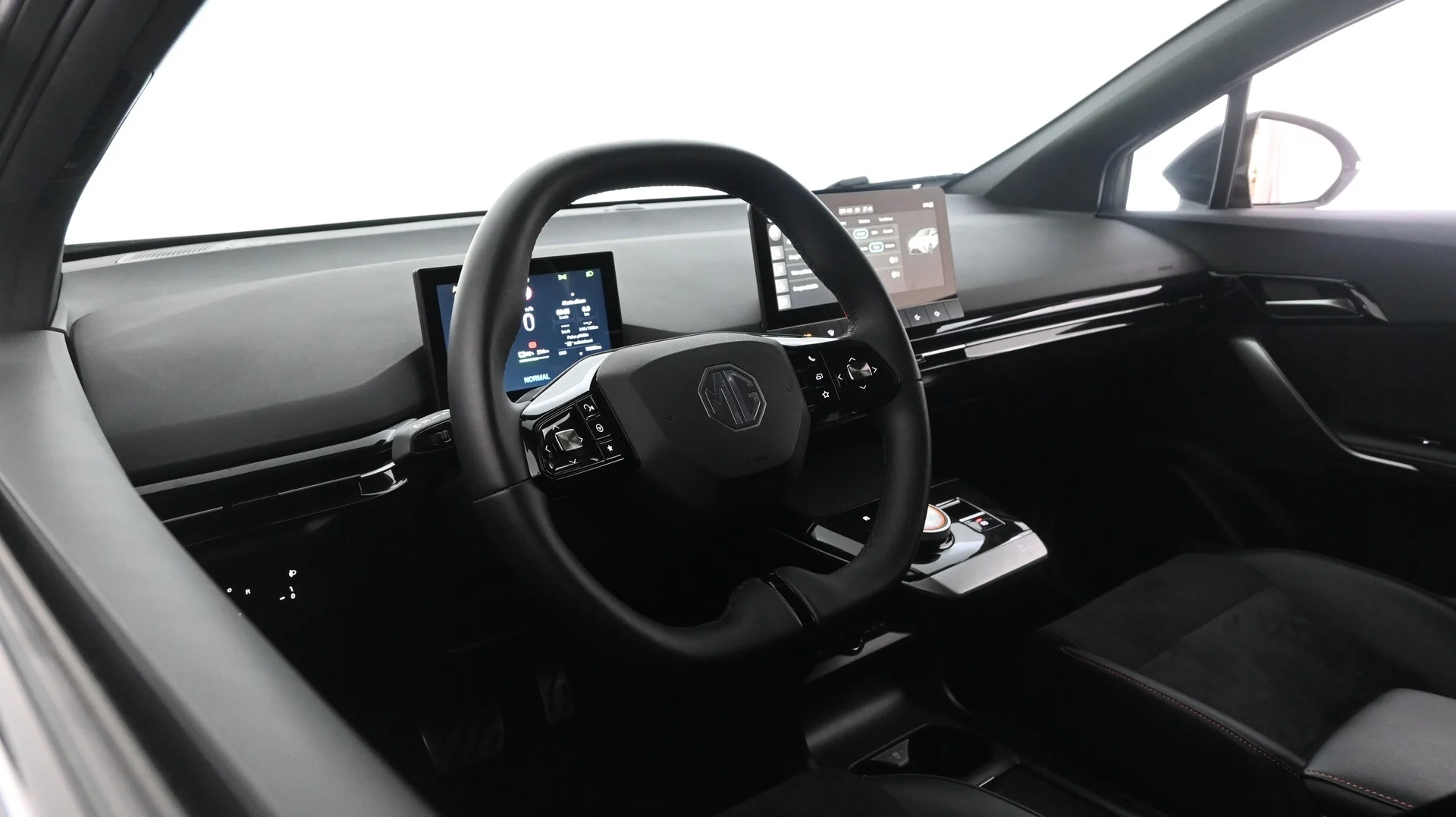 Car Image - r35fwUtKaSdo9e8a7ZDOp