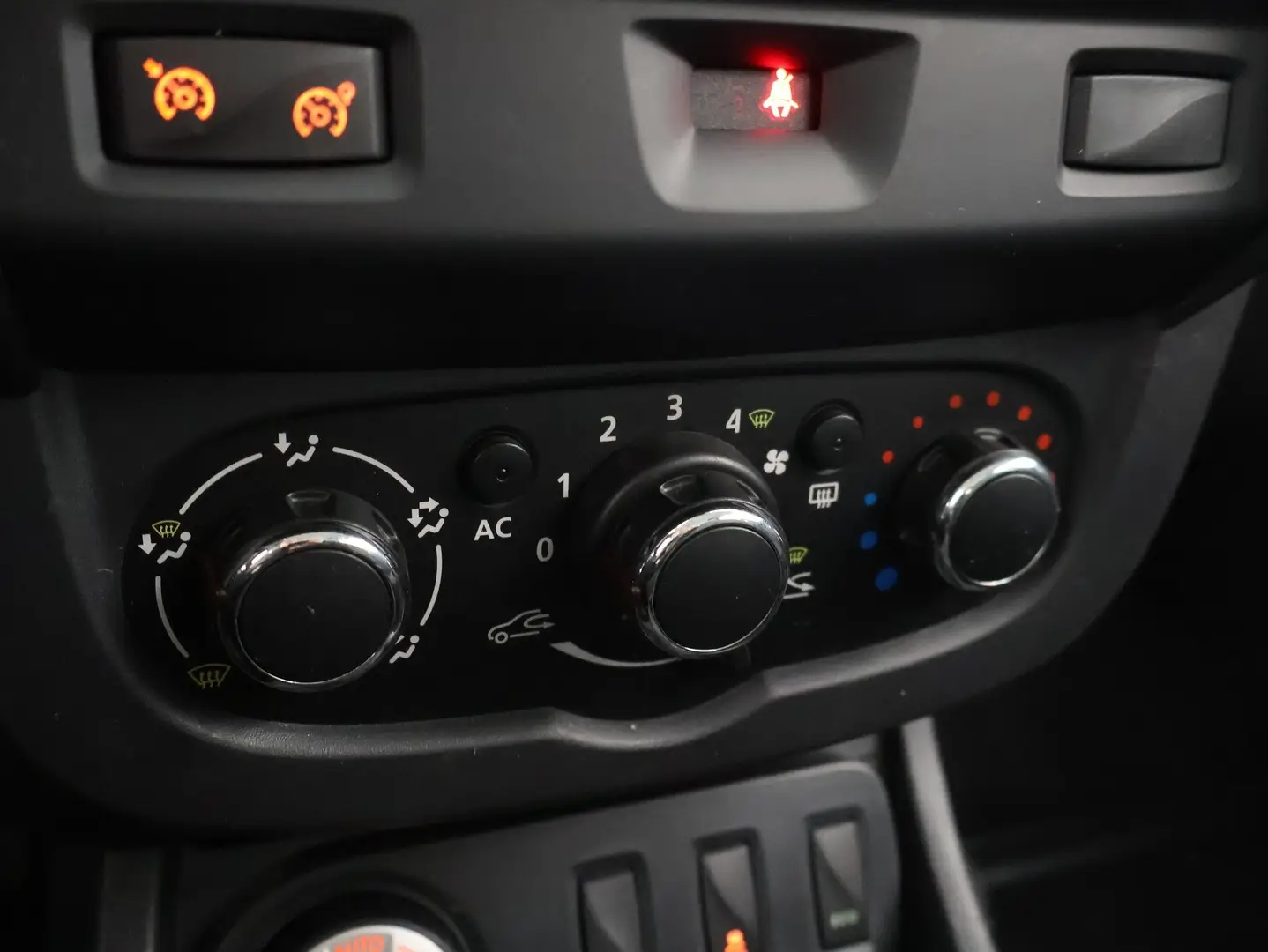 Car Image - 6TbFci42TubkjyNXz3OQSb