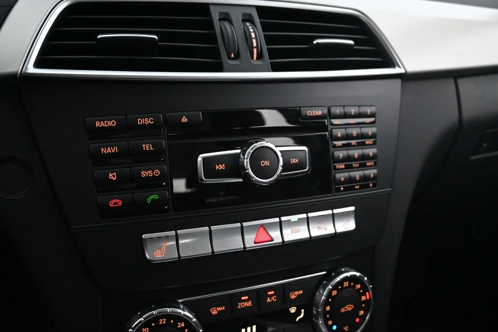 Car Image - 4J4ic9ndNA8BPlkPSetw9P