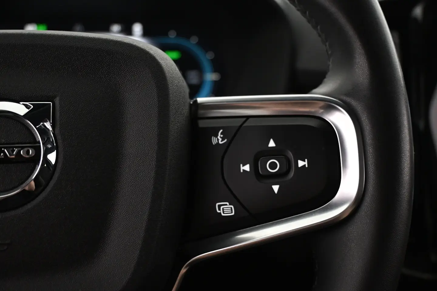 Car Image - 6ASo3uzImekx8Lg2LNgY0Q