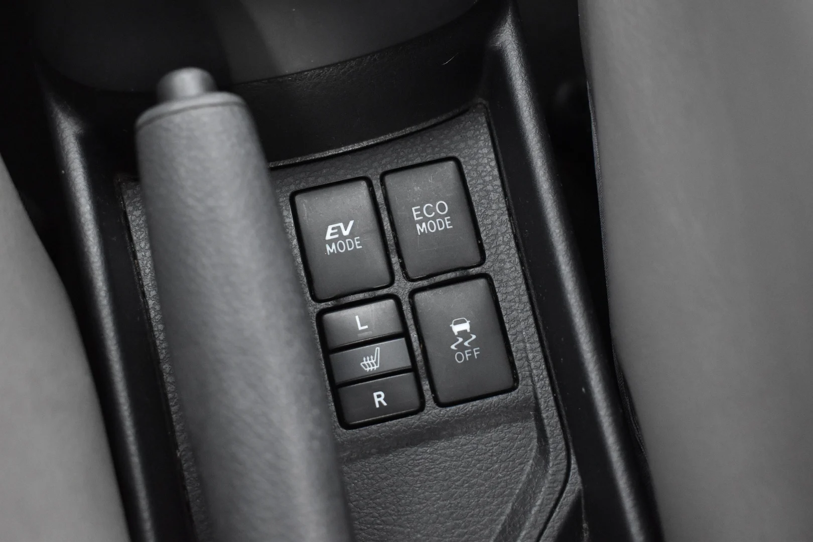 Car Image - 2N0WKhQLqdgwEWc5xE3AK6