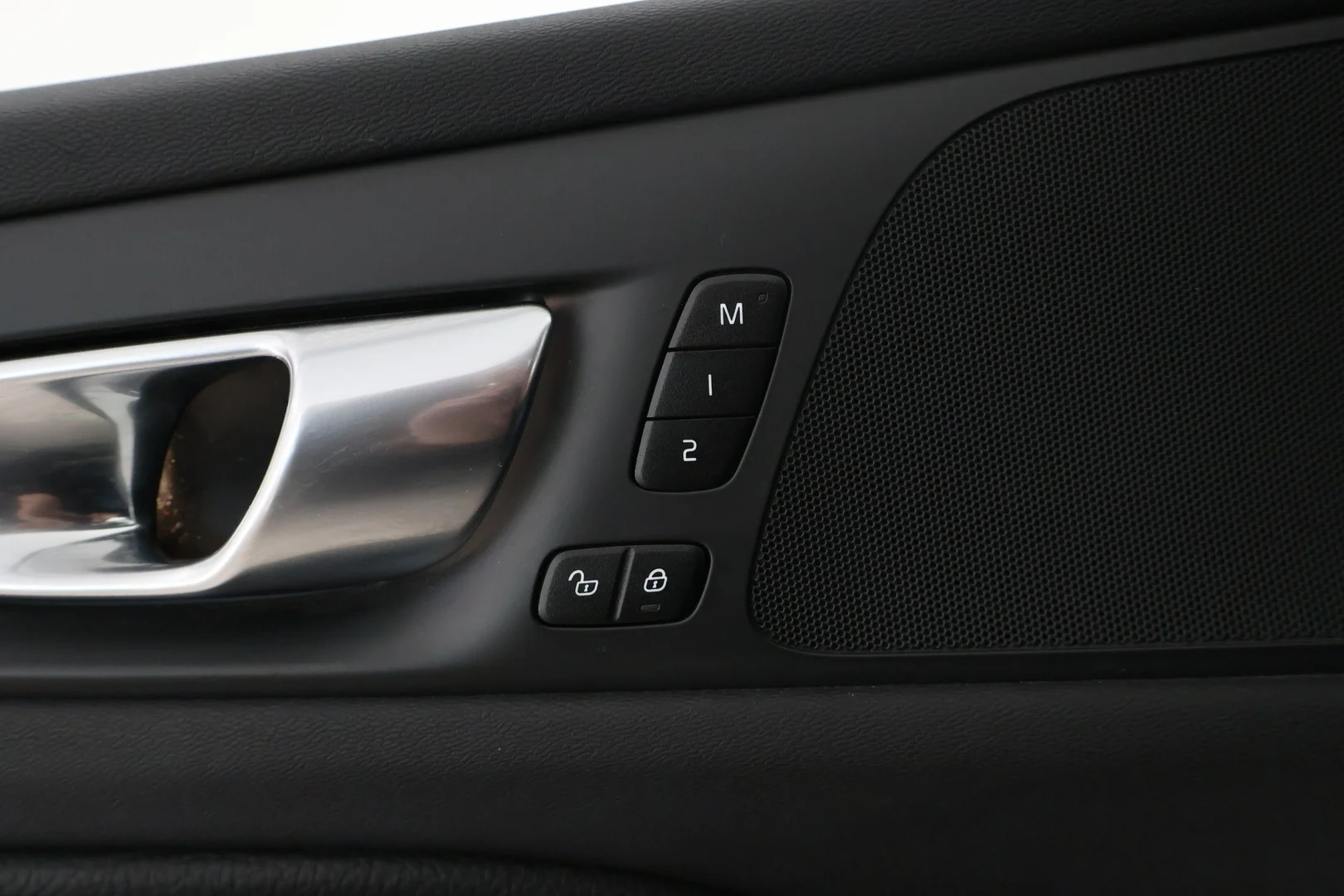 Car Image - 7LA0b1P9LTHyRHp7lqqipq
