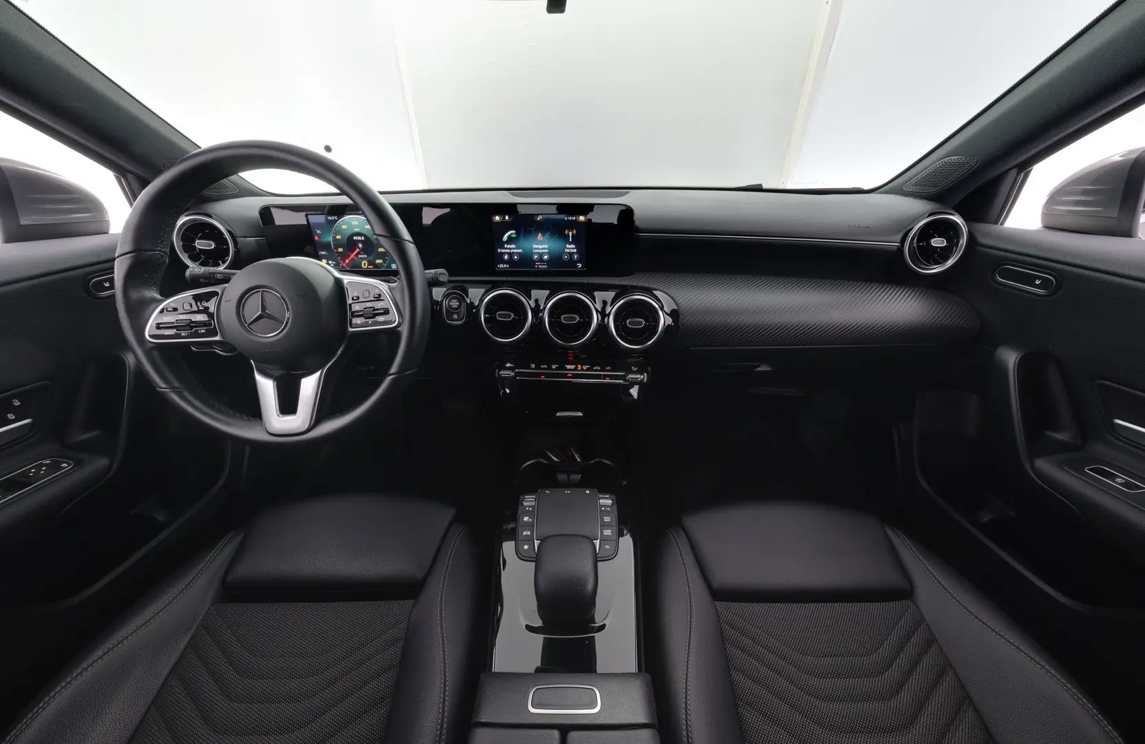Car Image - 1skr2wxxGSQLKnKcP9nPjy