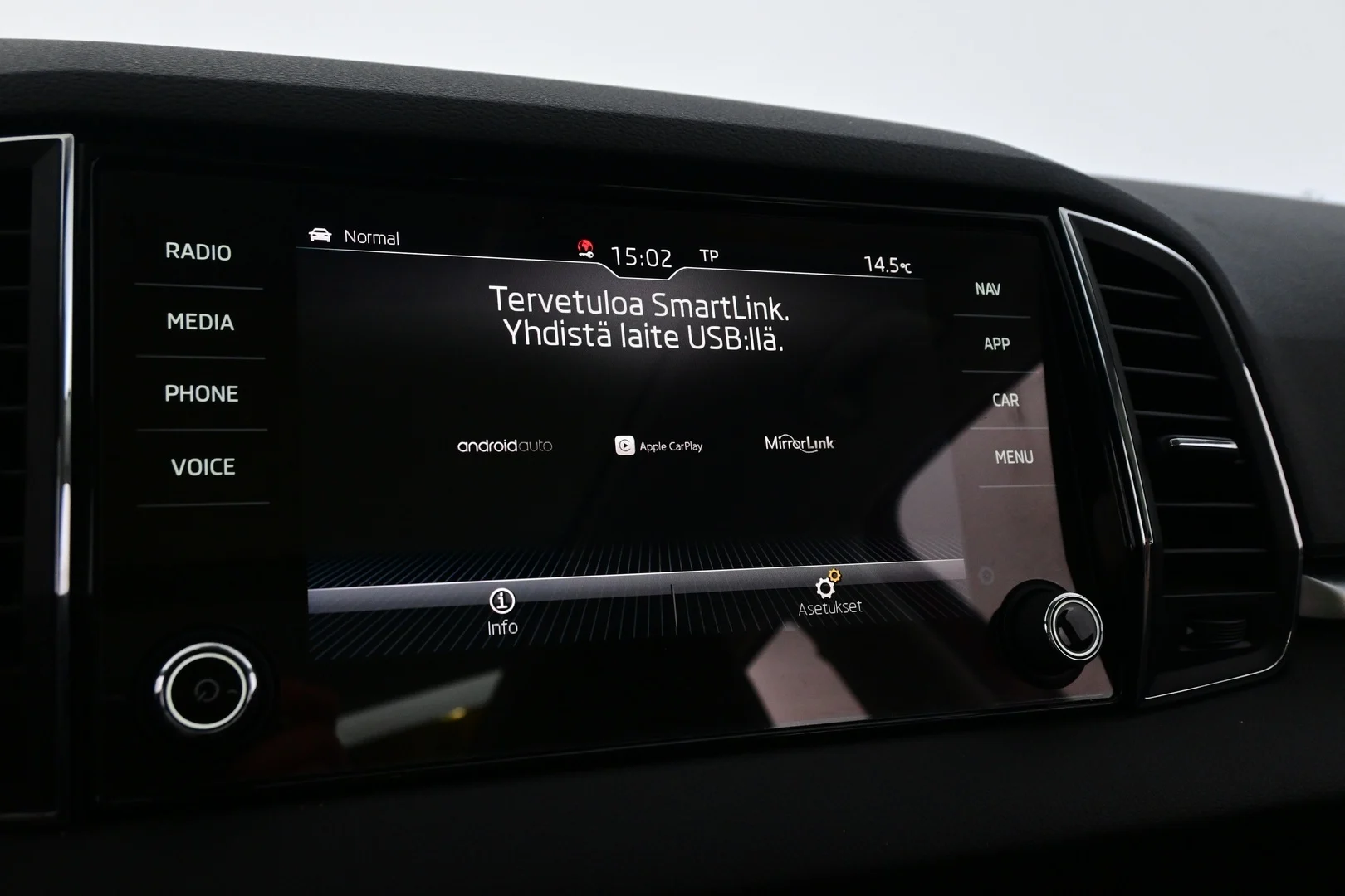 Car Image - DhbYO7KVQaSsu7jO31cXj