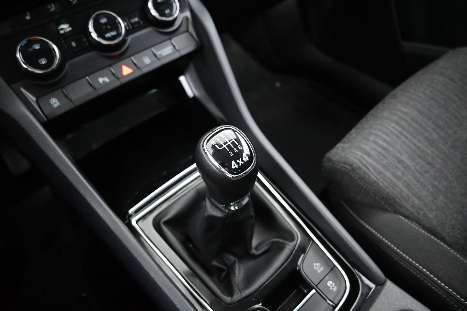 Car Image - 5aTx7fWPMoFtra4GLgO4l