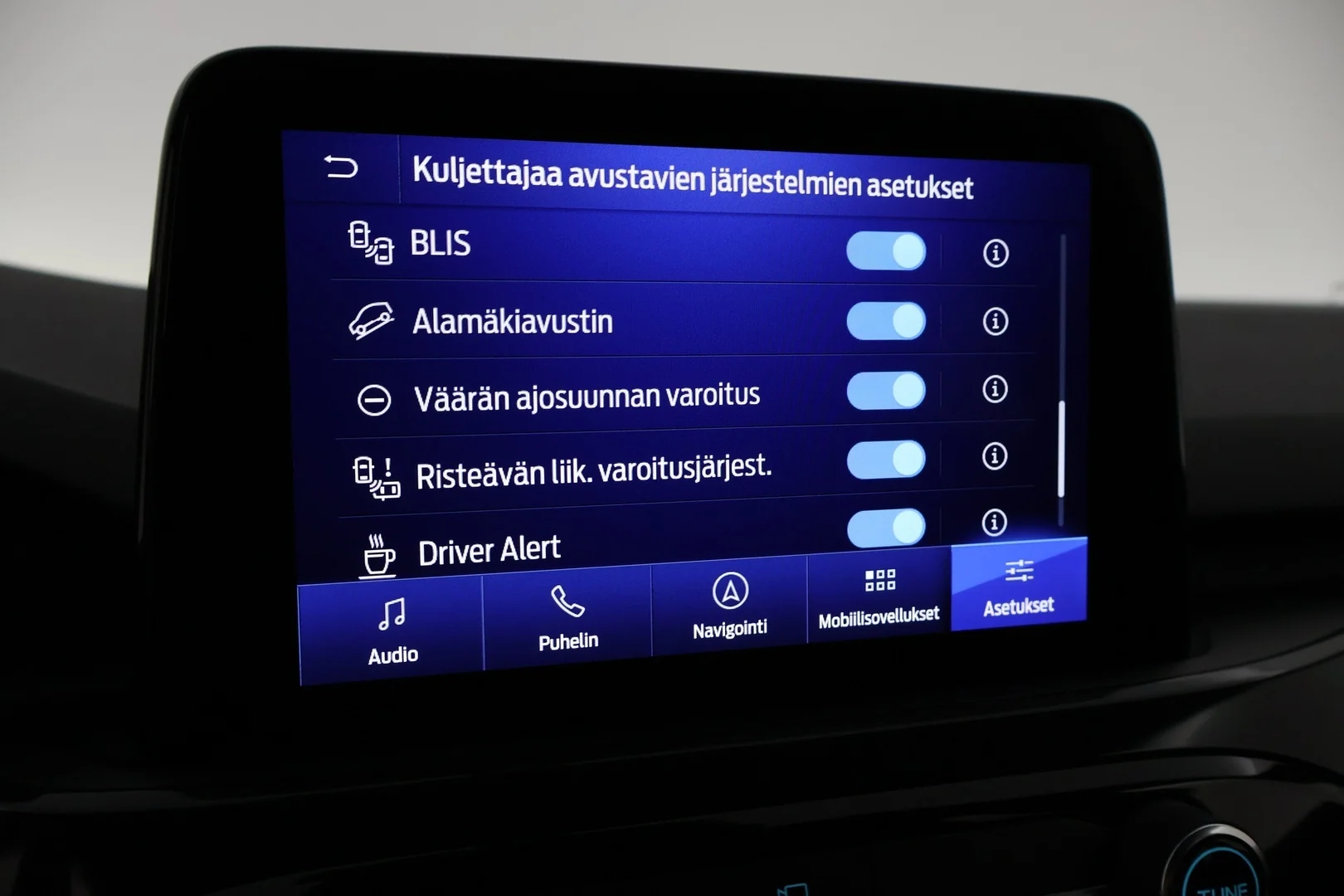 Car Image - JCiQcPJ7Qs1WlvgVR2L30