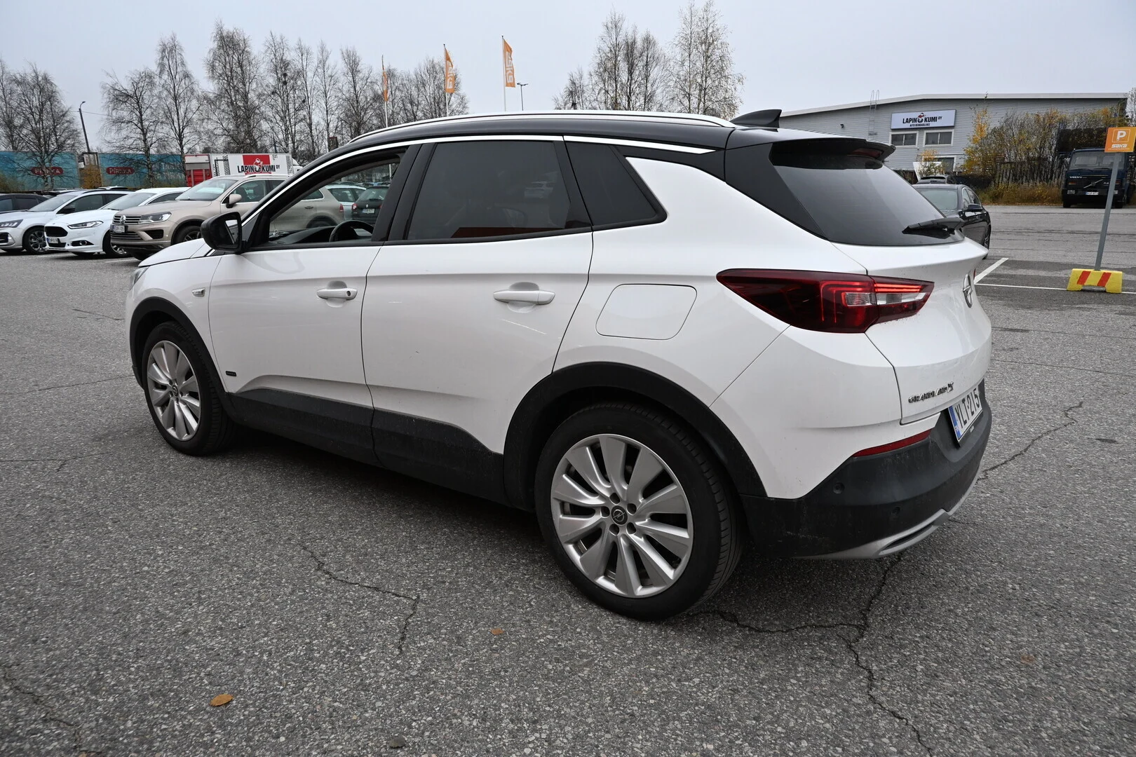 Car Image - 3U48iJEONovRxXjcckdVCu
