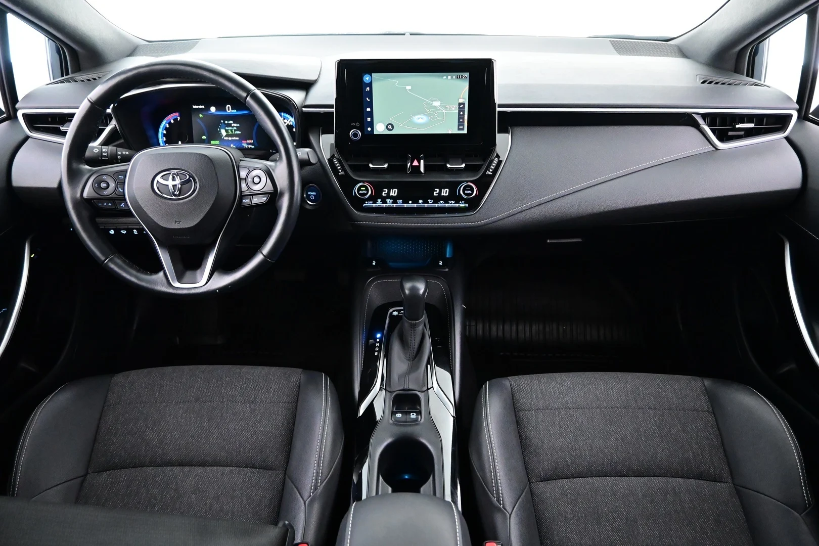 Car Image - 79oZlh7hHqQbAPMaAm9YKW