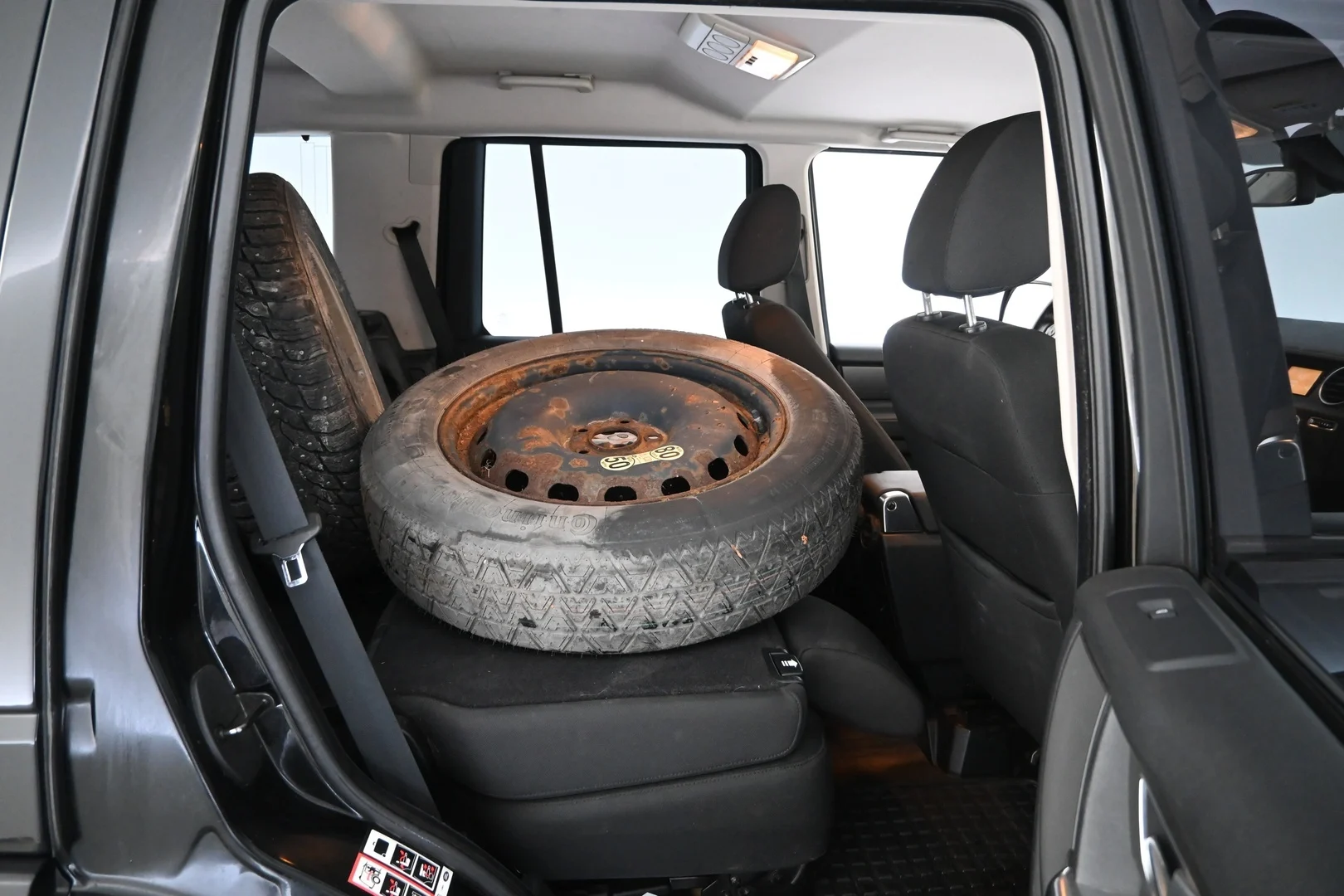 Car Image - 3bPi2NqwqpAkOOZWgsKLQI