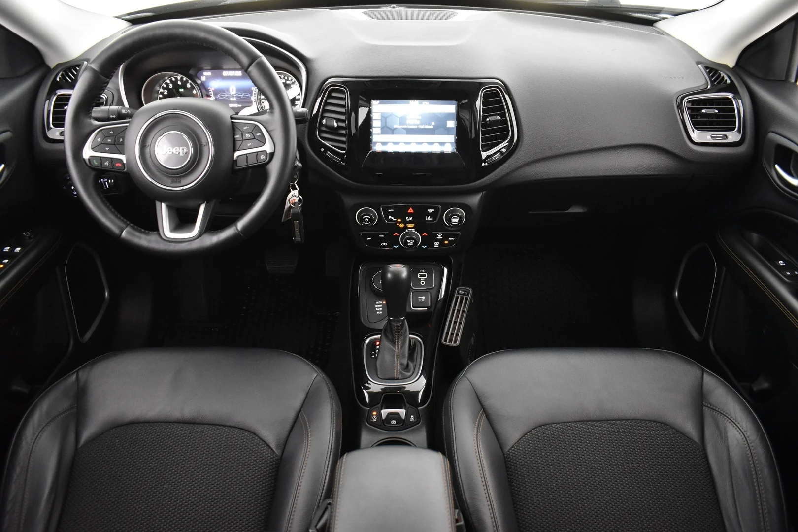 Car Image - 7kS6aF3LT4RlimUHk90vuY