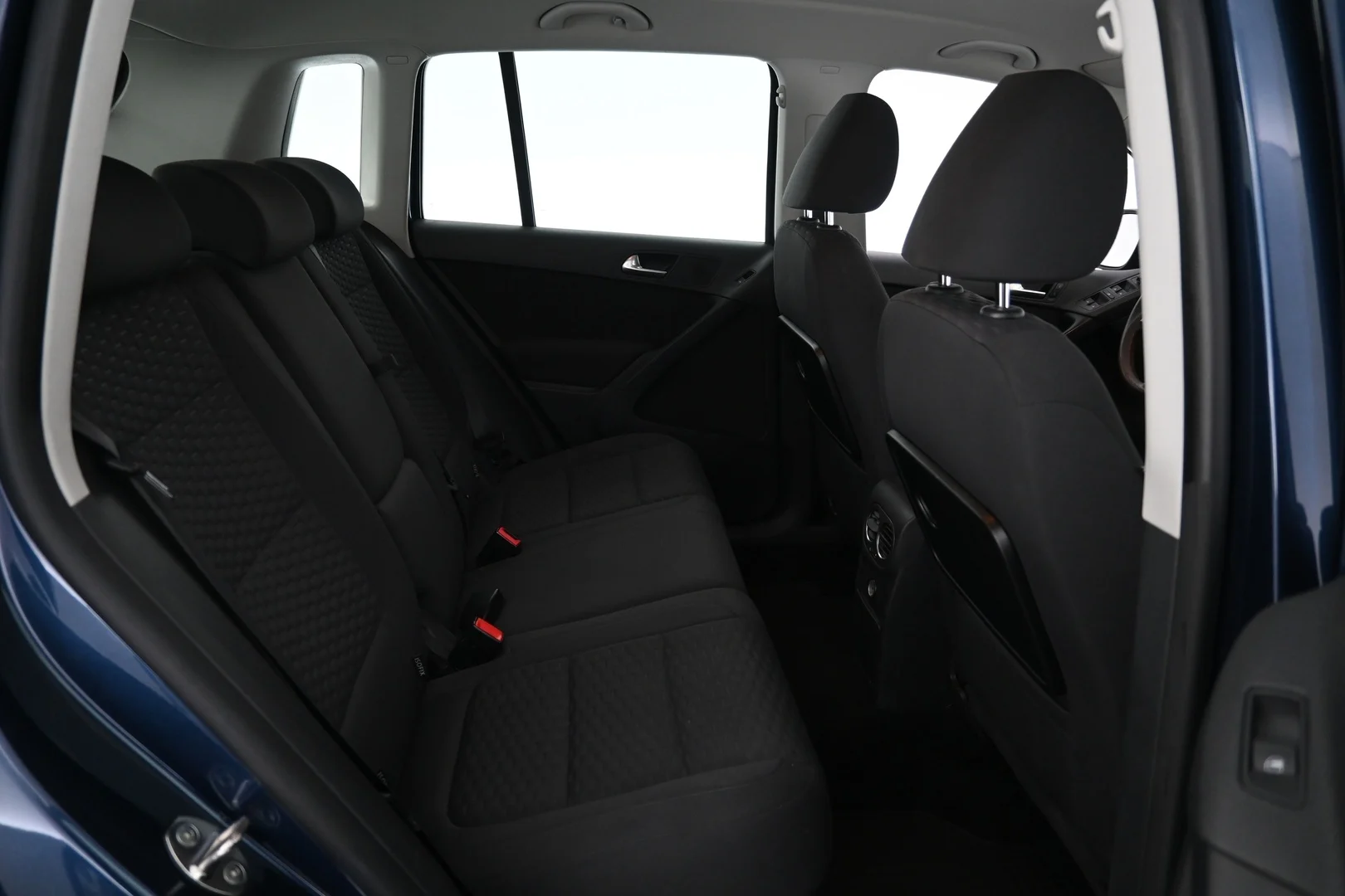 Car Image - 1Uczb3ZkNqk2Nz5cW8LJXt