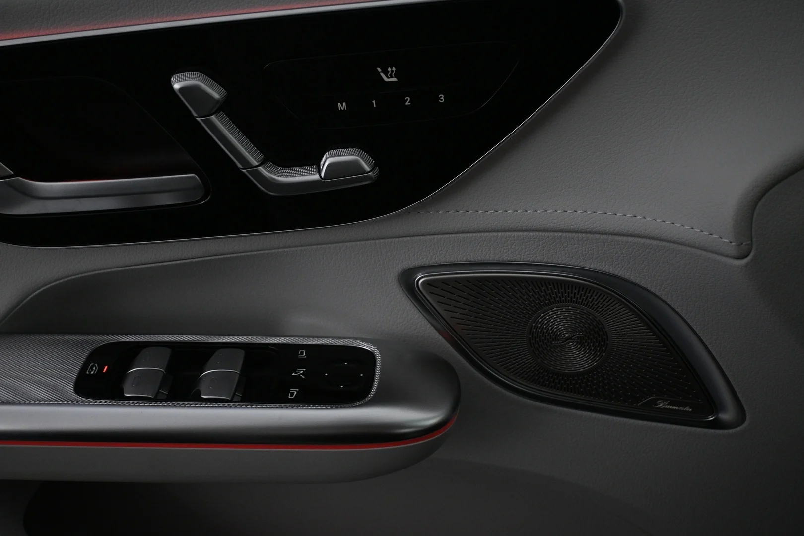 Car Image - 5l1OgJhklM8C4KDSmslPpY