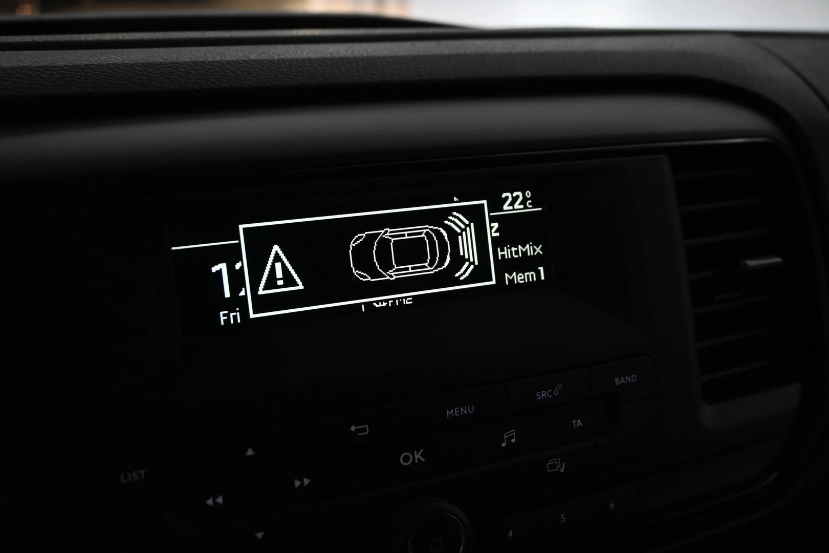 Car Image - cPWuGG2kYRXDJAqzdHsfv