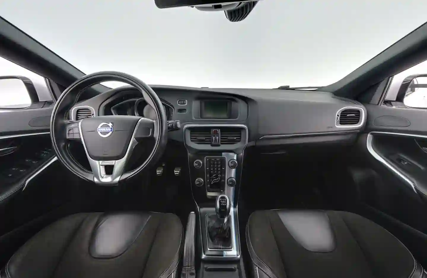 Car Image - LNzkCzCXklhxOcVxVBqCN