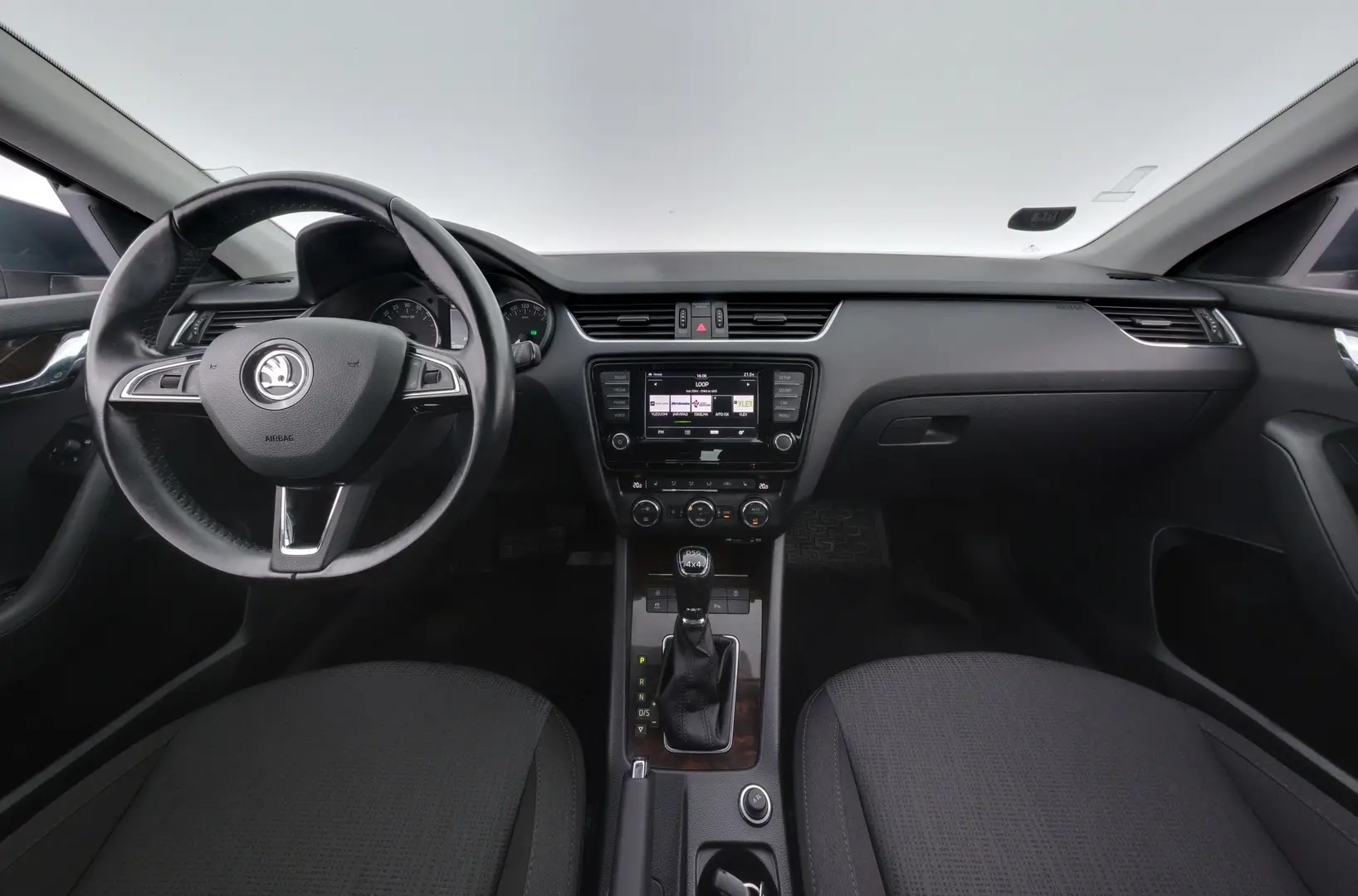 Car Image - 4oWb9oRAY5osejVxI5SCGV