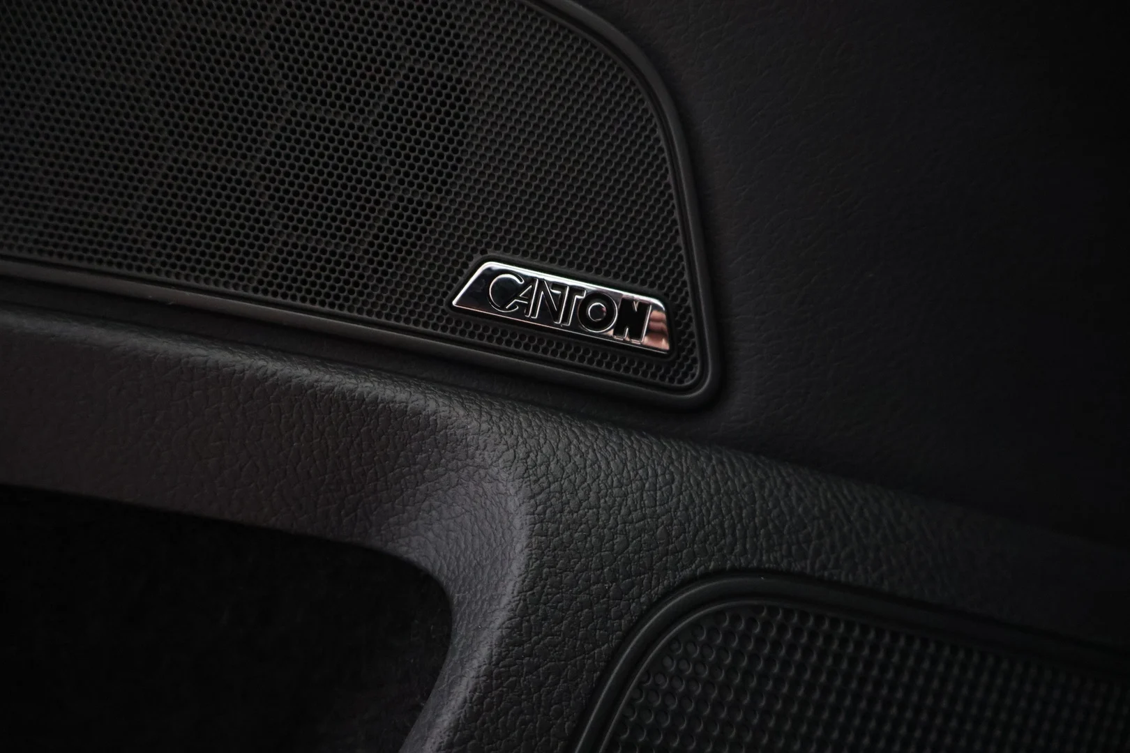 Car Image - tD4E0uzs7fSq6V8kZtrHF