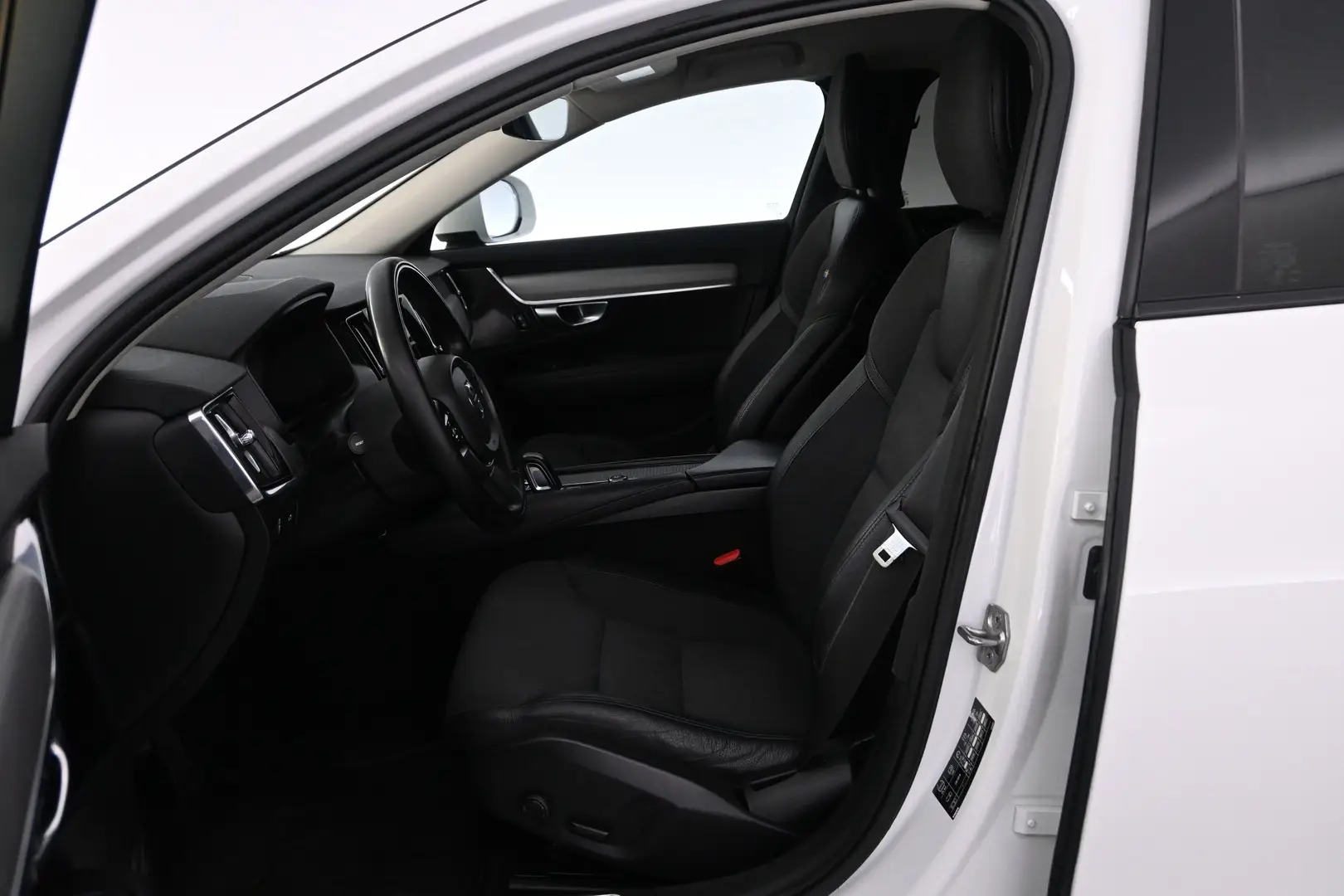 Car Image - 3Qxe9gj0TGsVQkqewX8rca