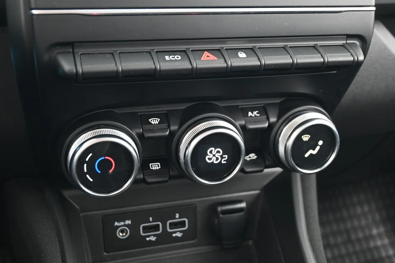 Car Image - 4qyBwgZnRXf71UEvsLZ6Xa