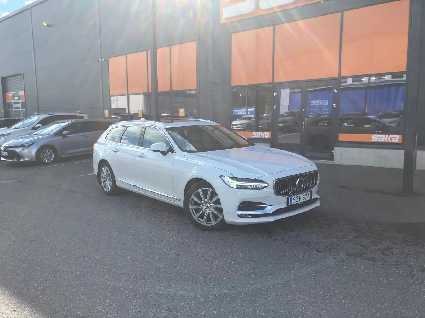 Car Image - 7q259ihz14H1UPdQYlR67M