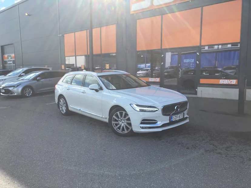 Volvo V90