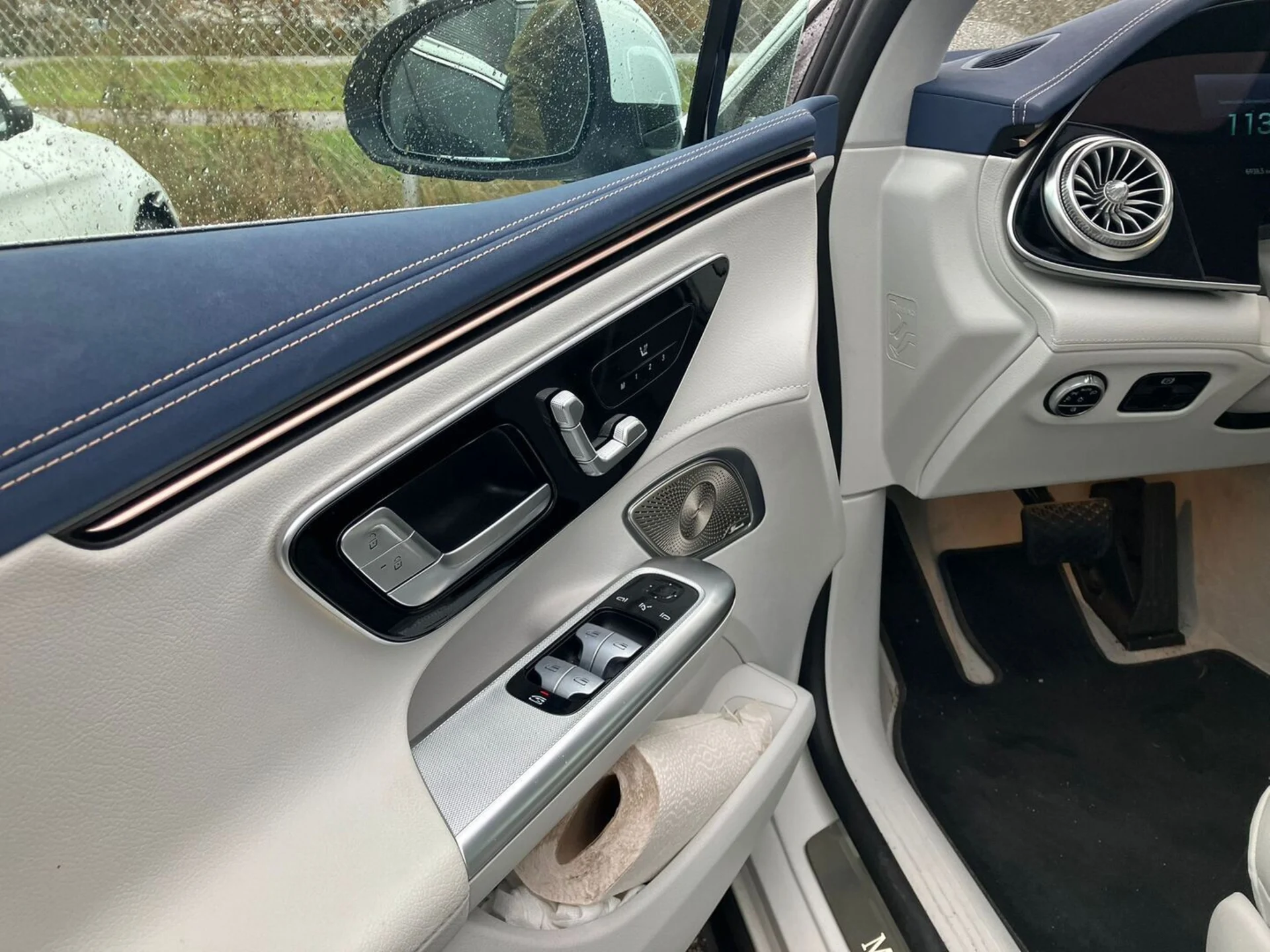 Car Image - 5AS7aibEFM9hMLu31BQ8Tj