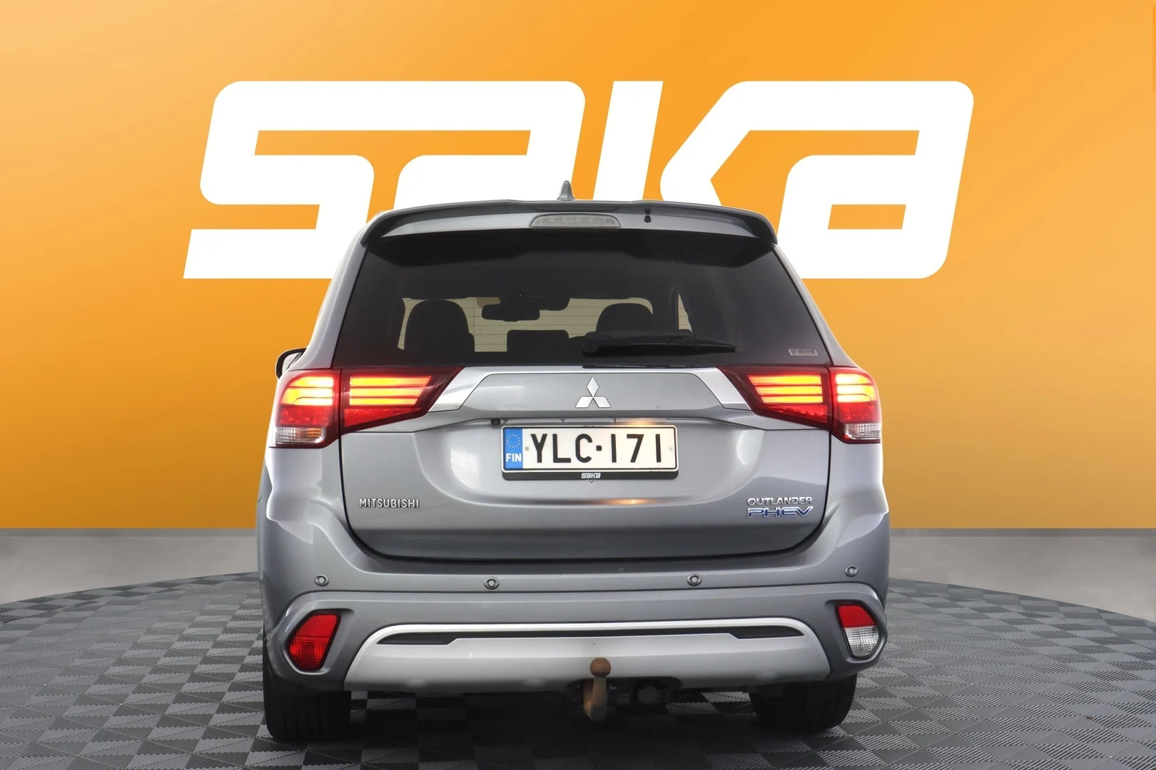 Car Image - 7HKvvT1TRC3IeInRk1IbCg