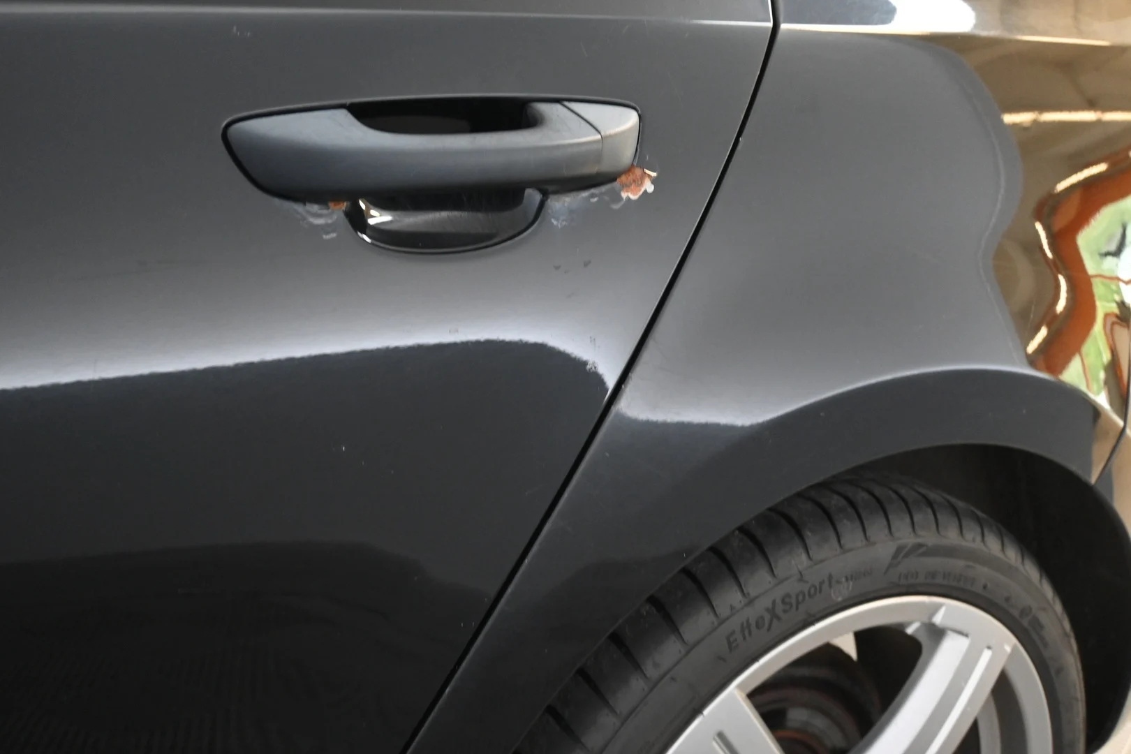 Car Image - 2PXsxXCC0pbYeSgkF7En29
