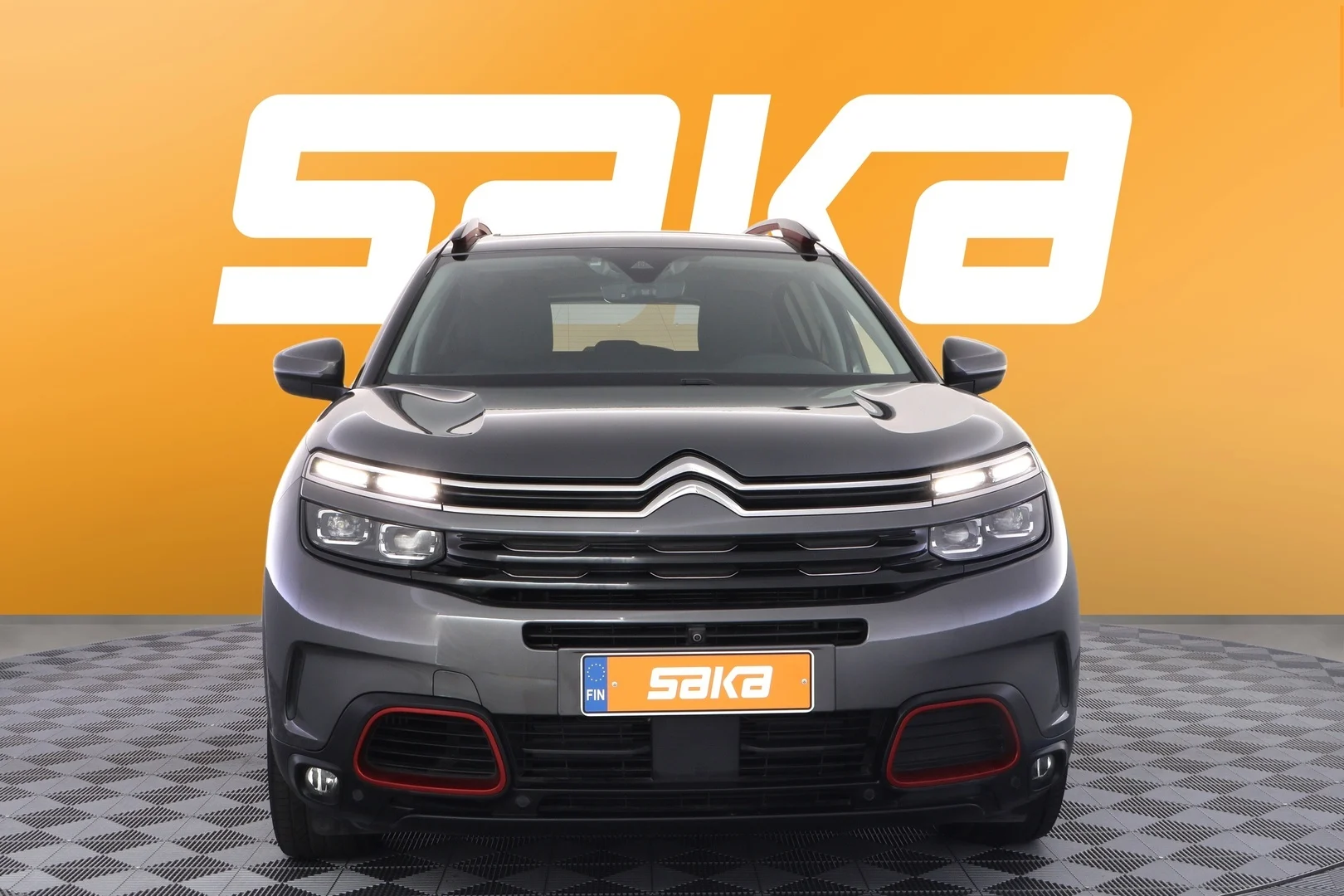 Car Image - 7yp8Ie7UvVOYfo8vTwTFHV