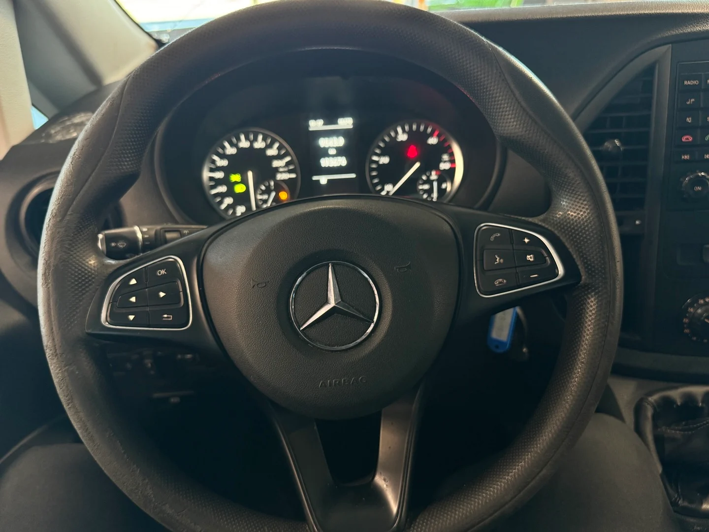 Car Image - PHdioZbS48RliisbN9Jjd